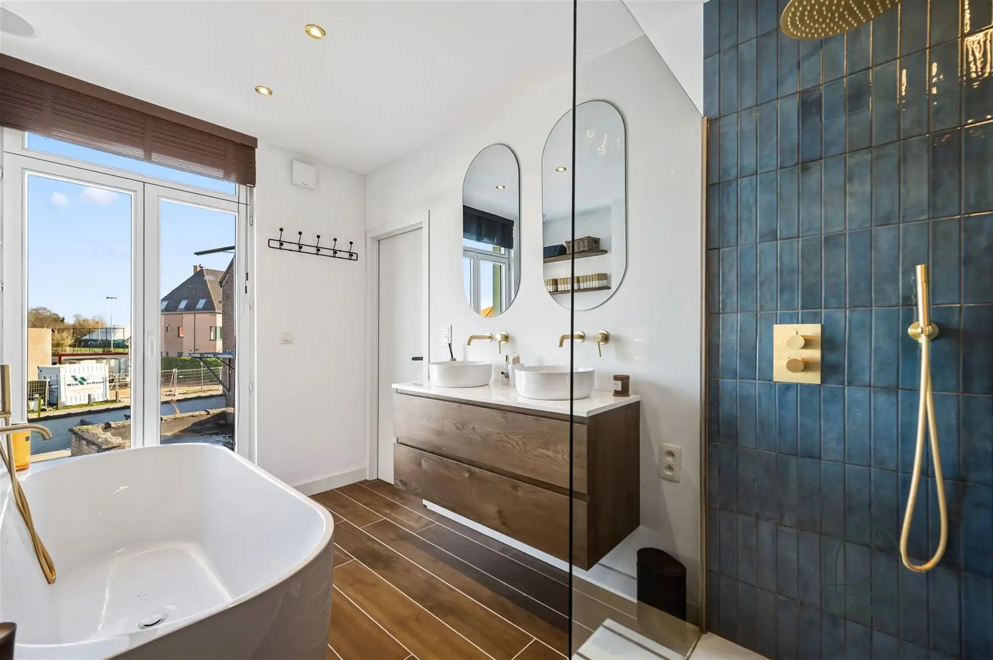 Charmant en gerenoveerd instapklaar huis met 2 slaapkamers  foto 15