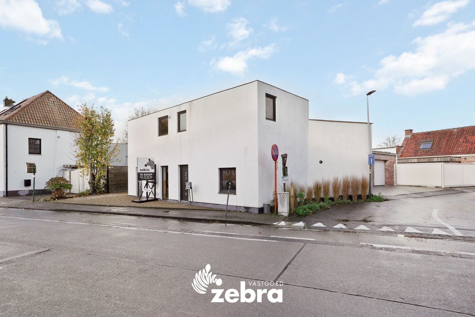 Instapklare gerenoveerde woning met tuin en dakterras te centrum Moorsele! foto 36