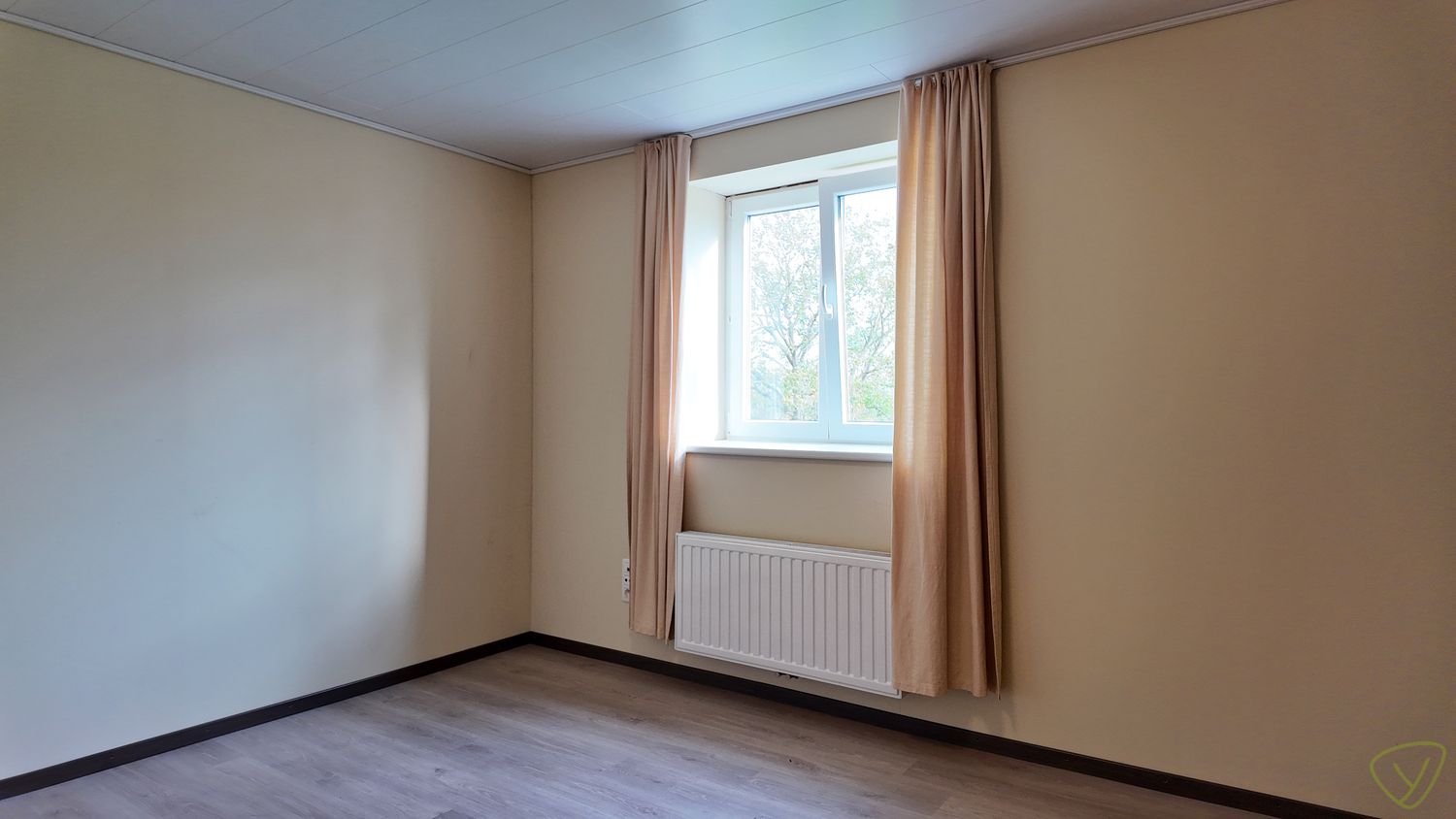 Charmant gerenoveerde woning gelegen te Adegem! foto 18