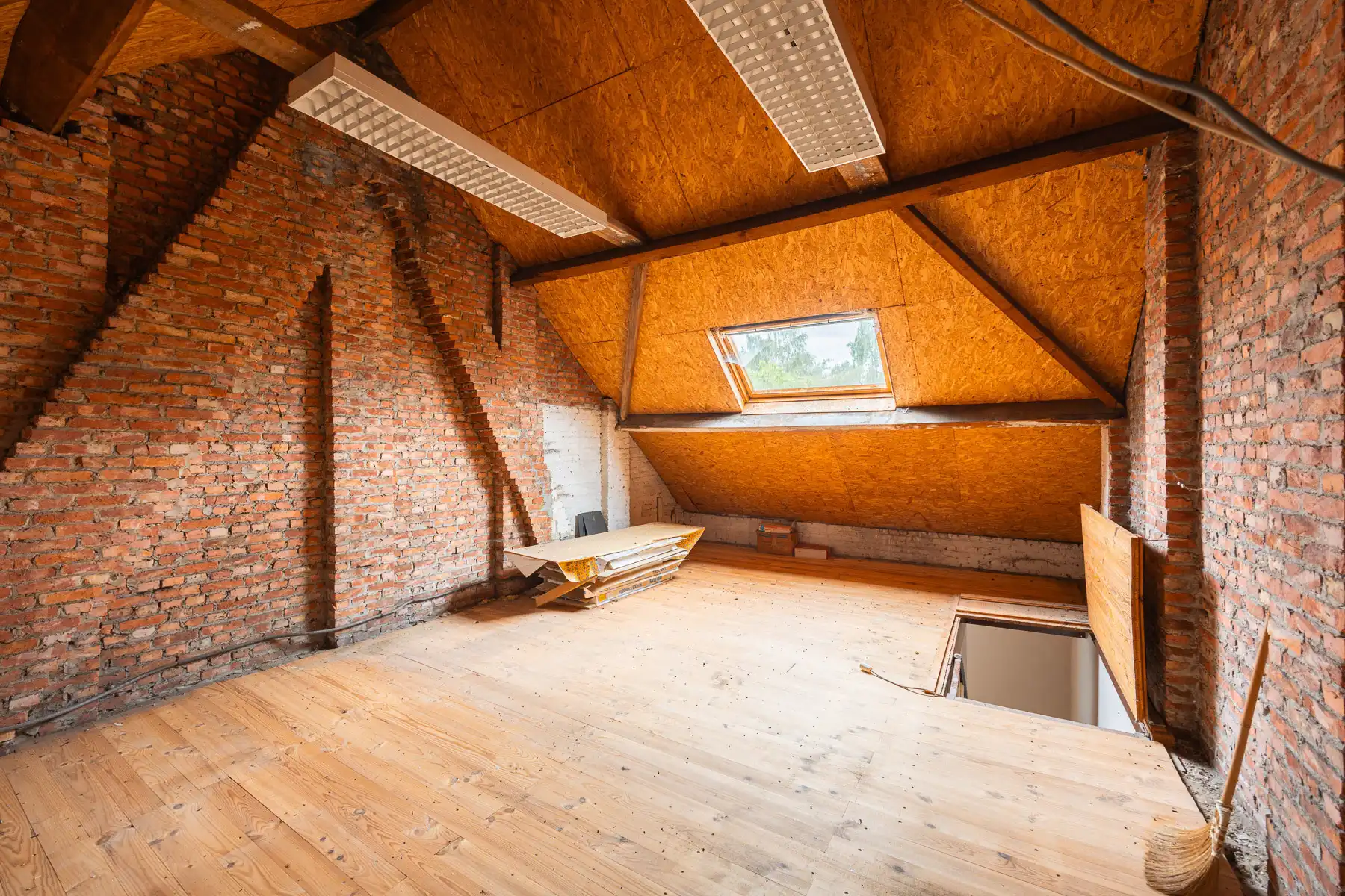 Karaktervolle, te renoveren open bebouwing op ruim perceel foto 19