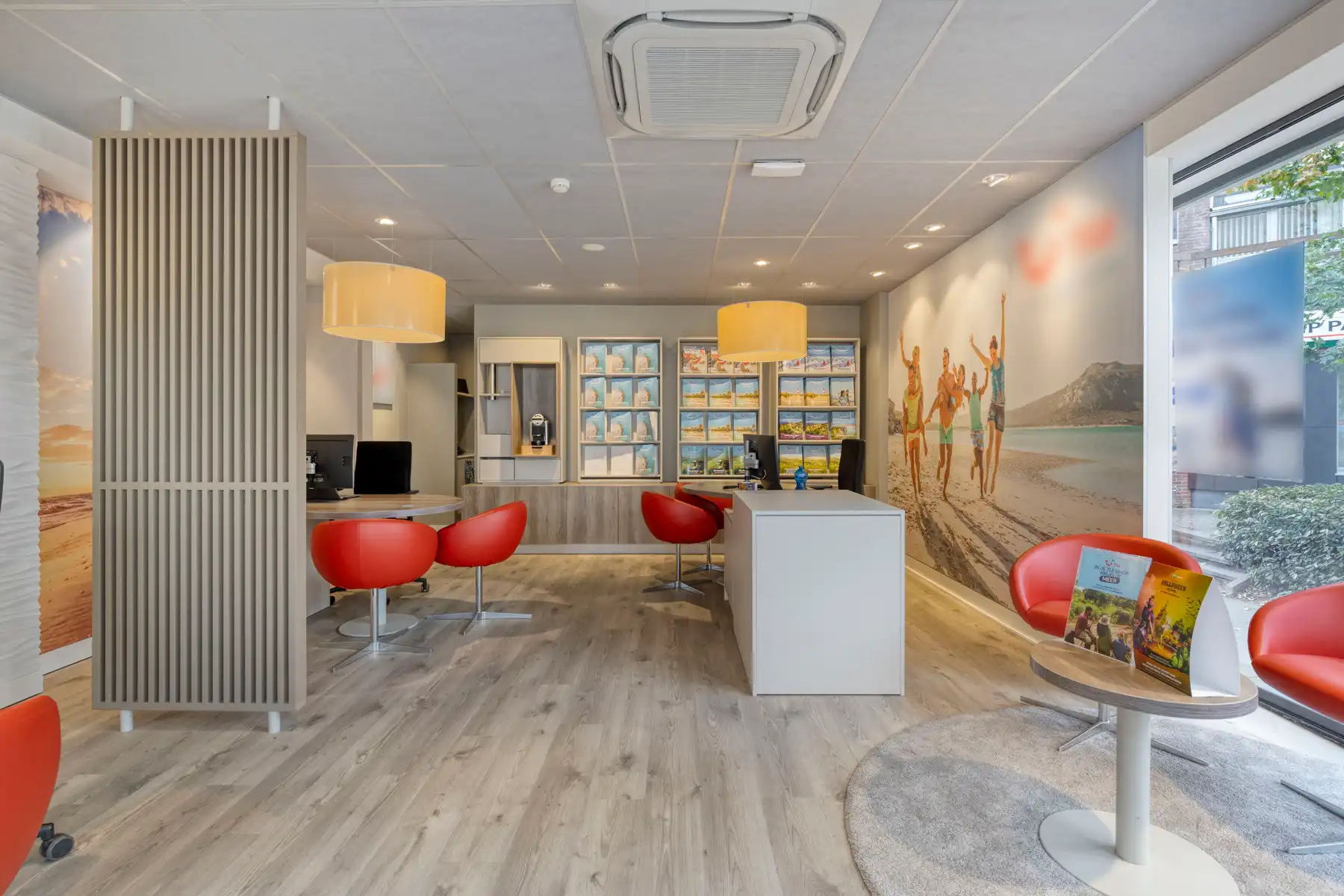 Opbrengsteigendom met handelsgelijkvloers & duplex foto 5