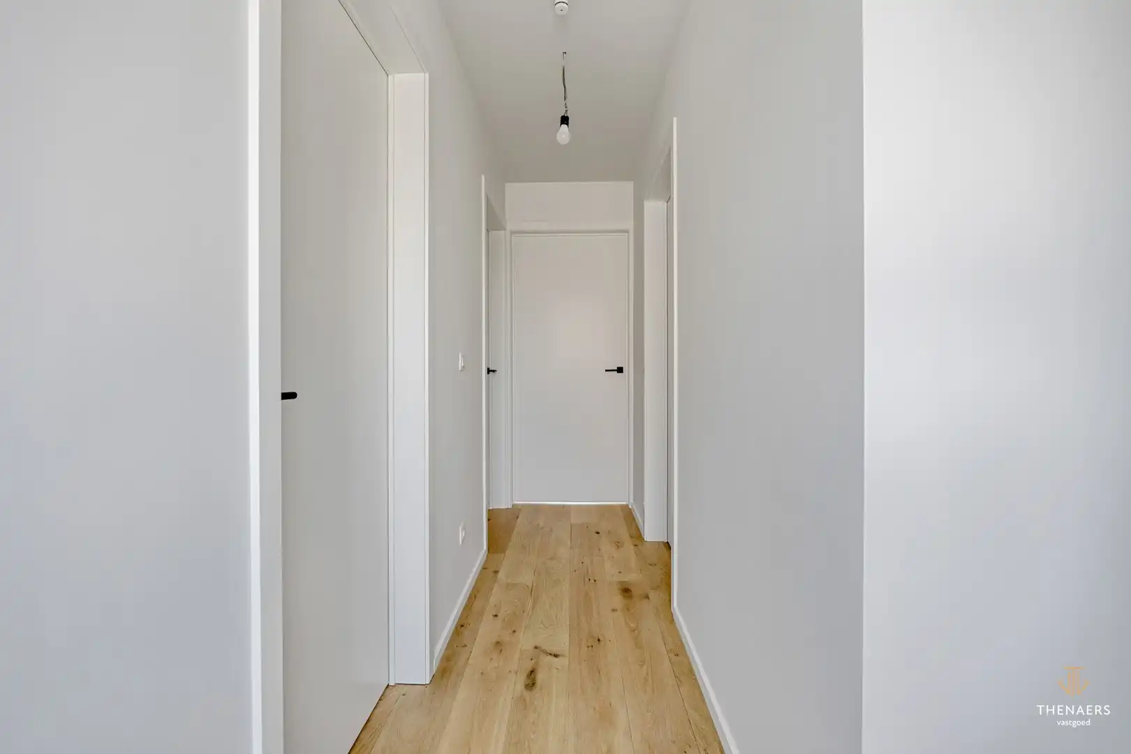 Strakke en luxueus gerenoveerde open bebouwing met hoogwaardige afwerking en EPC A in Sint-Truiden (Wilderen).  Aankoop aan 6% btw mogelijk onder voorwaarden. foto 17