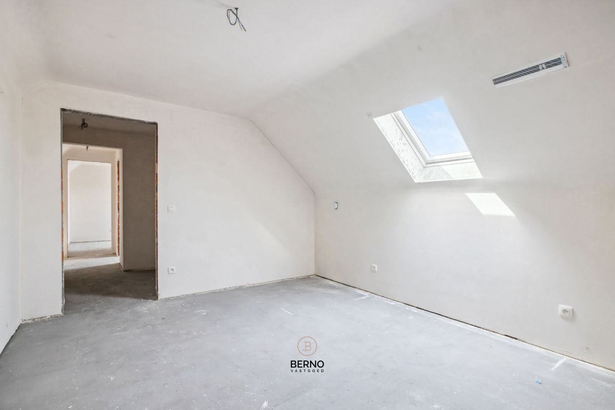 Ruim nieuwbouwappartement (6% BTW) met zonnig terras foto 8