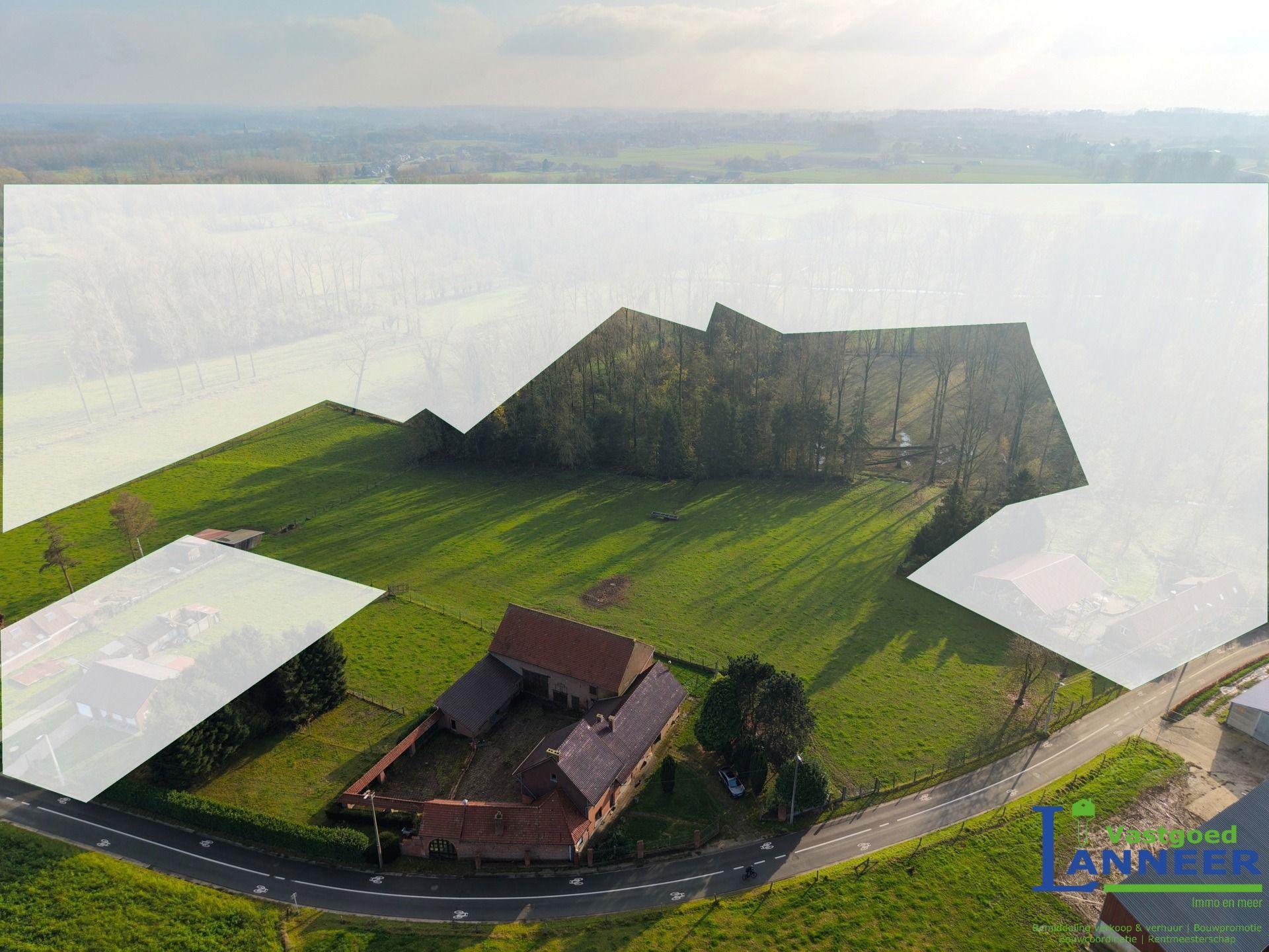 Hoeve met binnenplein, schuur, weides en bos op 3ha79a35ca foto 11