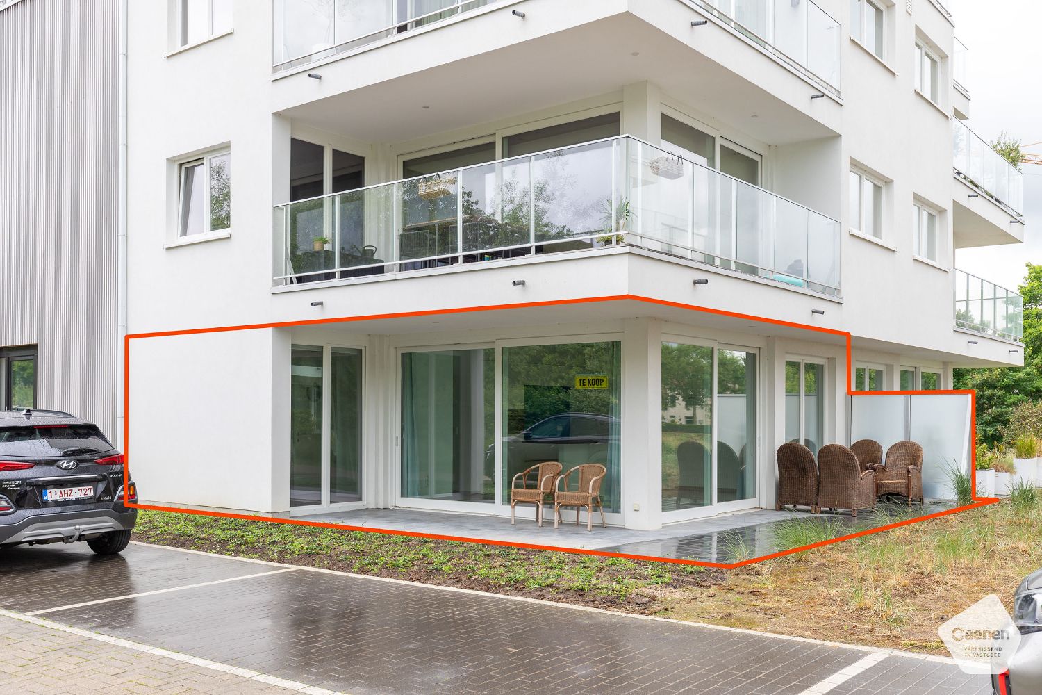 Zeer recent gelijkvloers appartement met 2 slaapkamers foto 9