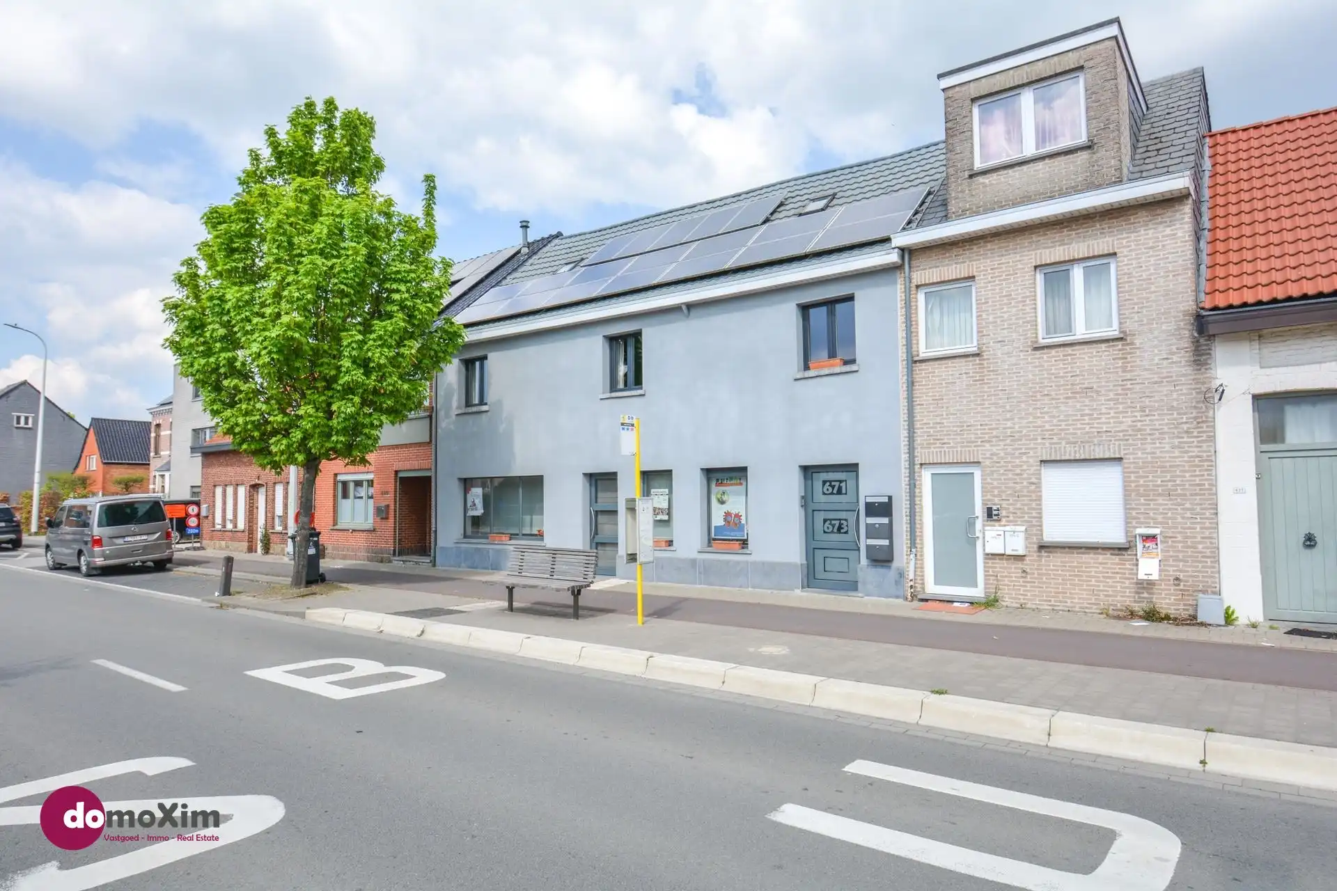 Hoofdfoto van de publicatie: Woning voor gemengd gebruik / opbrengsteigendom nabij het centrum van Muizen