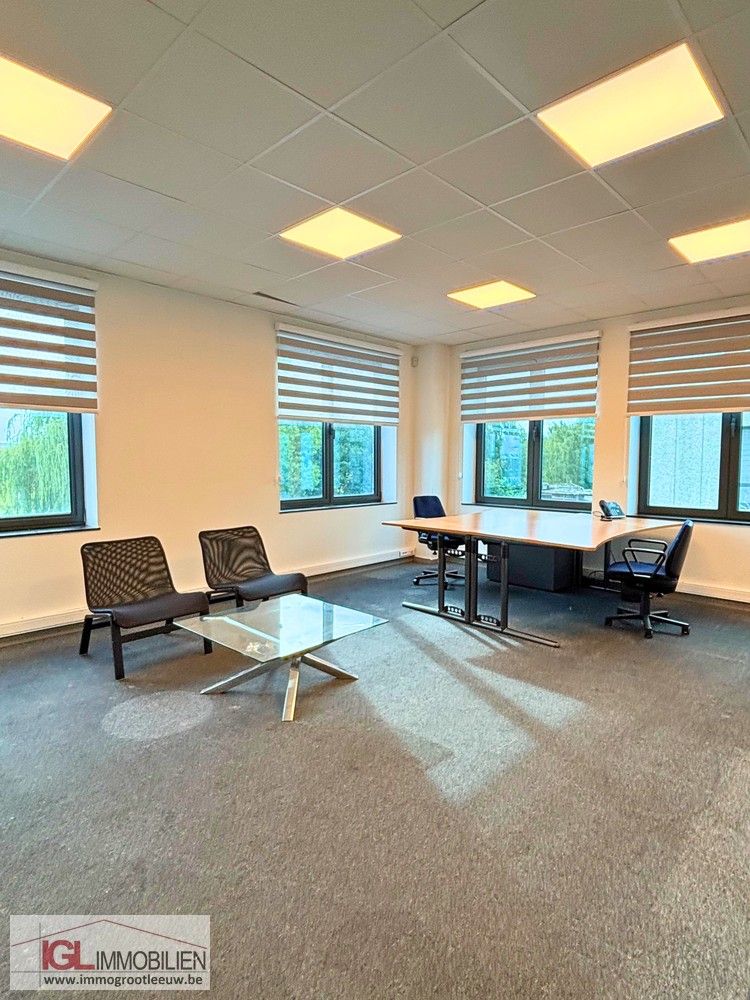 Flexibele bureauruimte met vergaderruimtes en parkeerplaatsen in Drogenbos foto 10