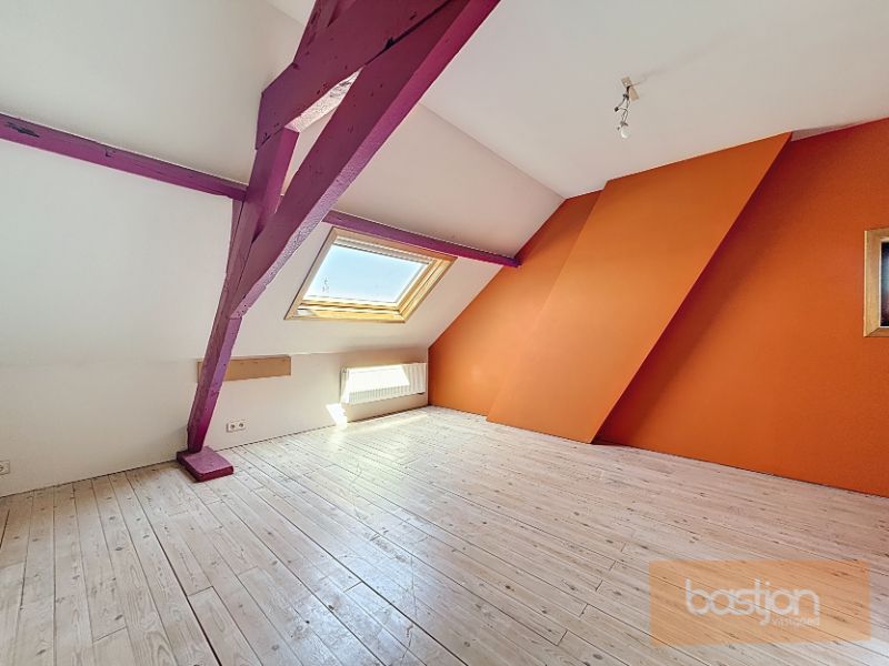 🏡 Te Huur in het Hart van Zwevegem – Handelspand met Woonst en Garage! foto 13