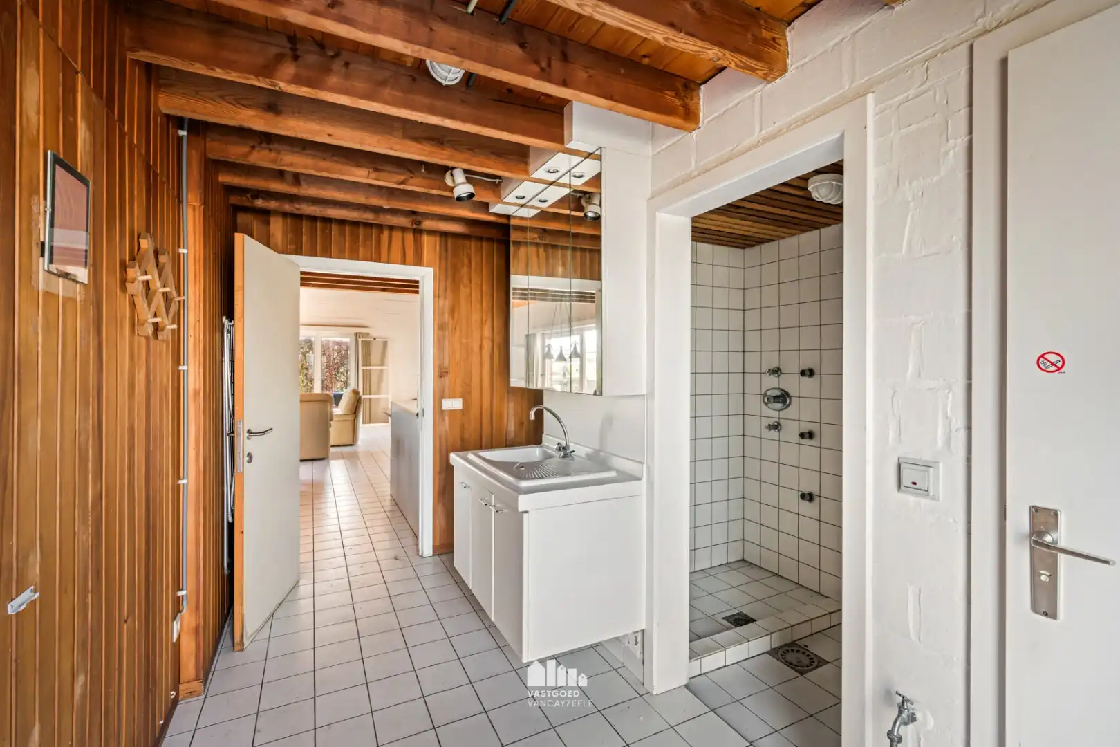  Prachtige villa met achterliggend gastenverblijf en weide op perceel 3.235m².  foto 26