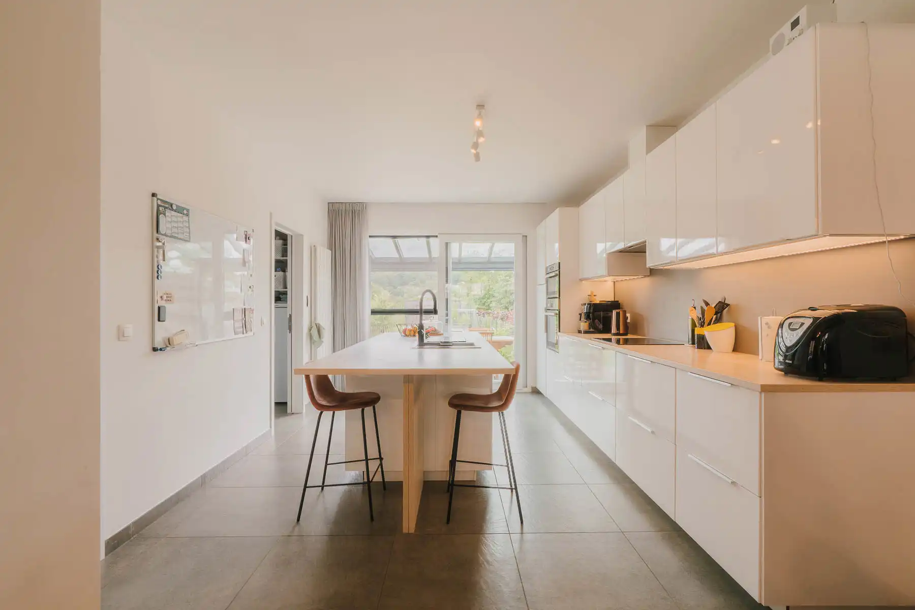Karaktervolle, instapklare woning met prachtig weids zicht foto 9