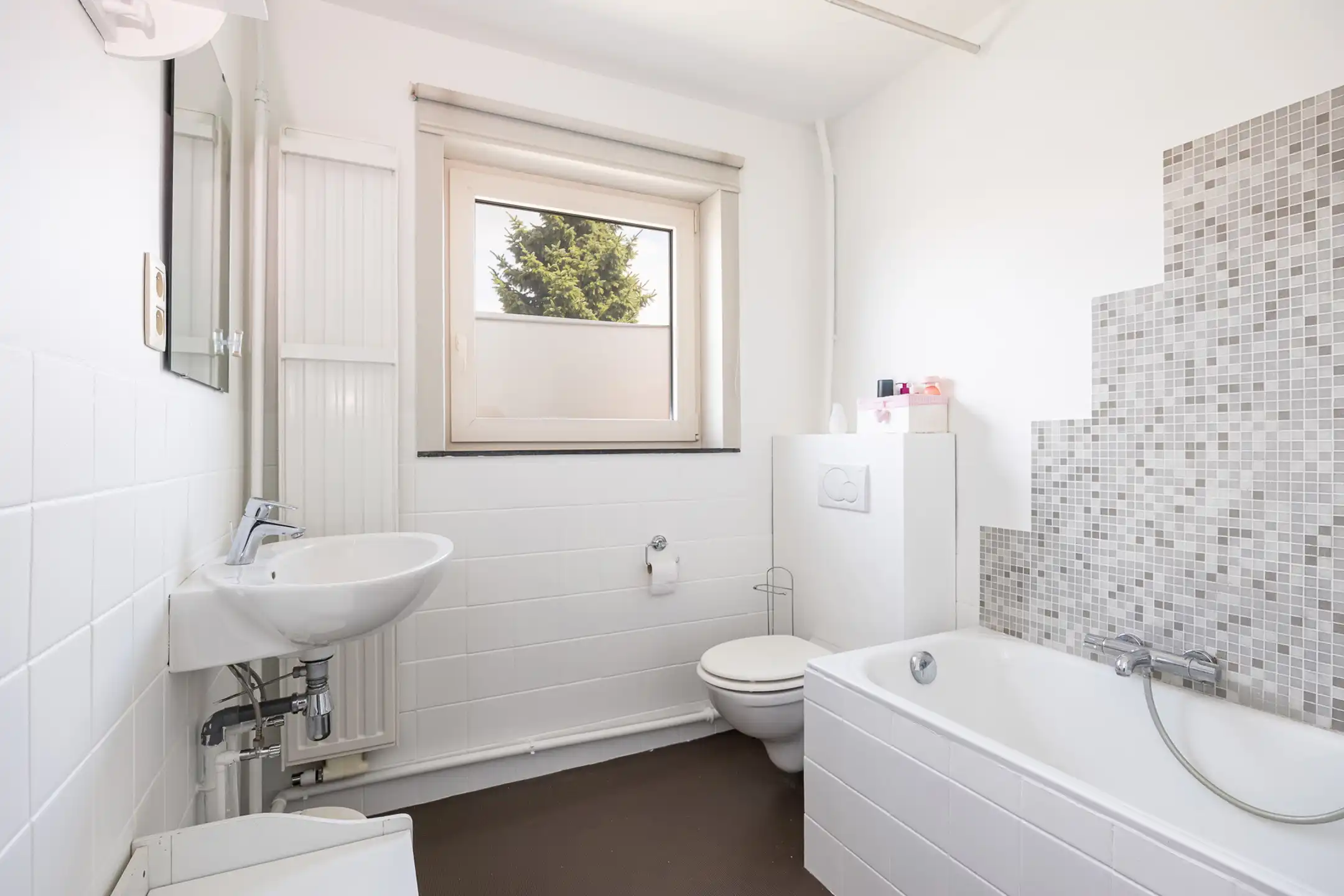 Instapklare woning in rustige wijk in Grimbergen foto 11