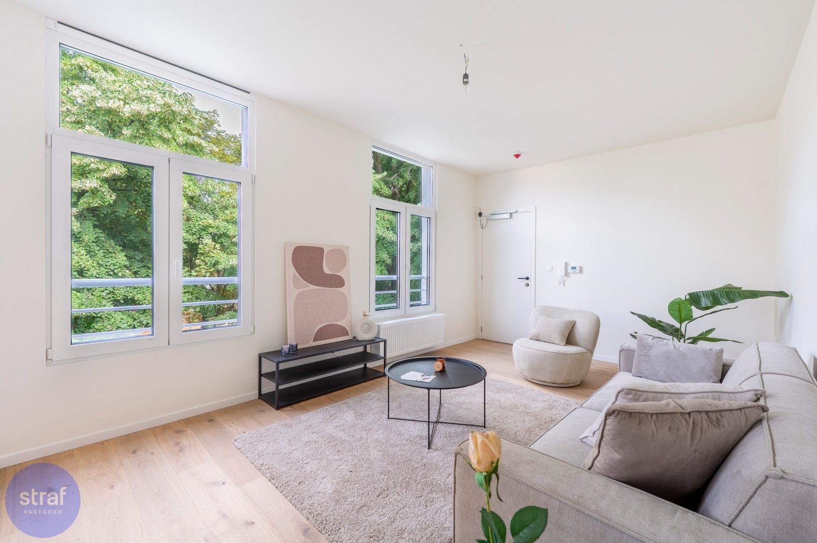 Gerenoveerd appartement met dakterras op de Sint-Andriesplaats. foto 4