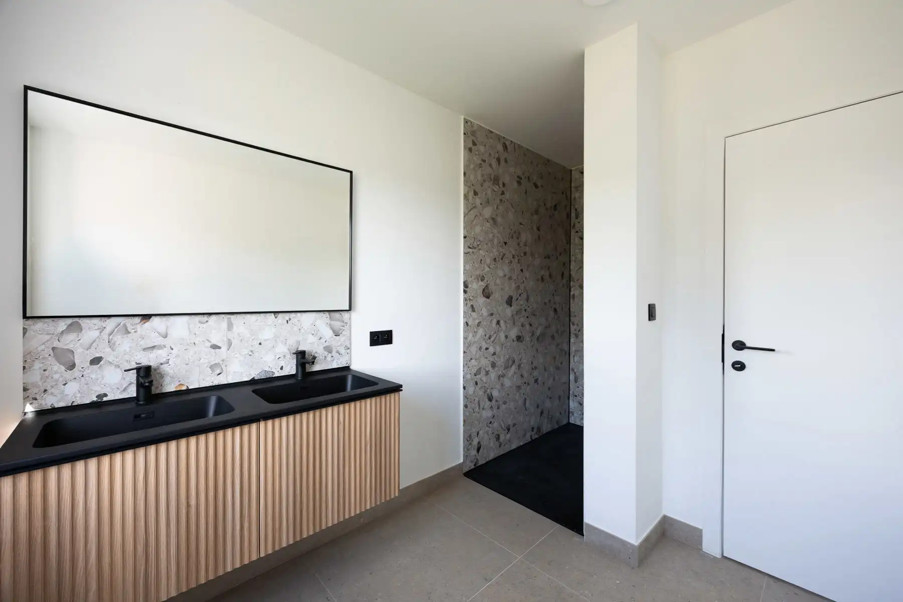 Modern en energiezuinig wonen met prachtig uitzicht. foto 17