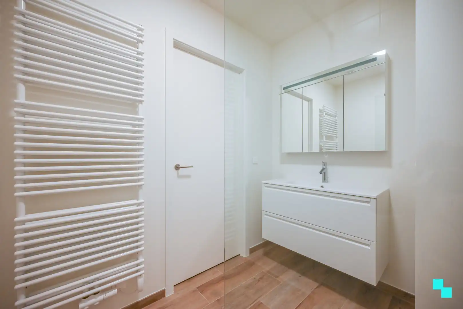 Energiezuinig tweeslaapkamerappartement in Waregem foto 14