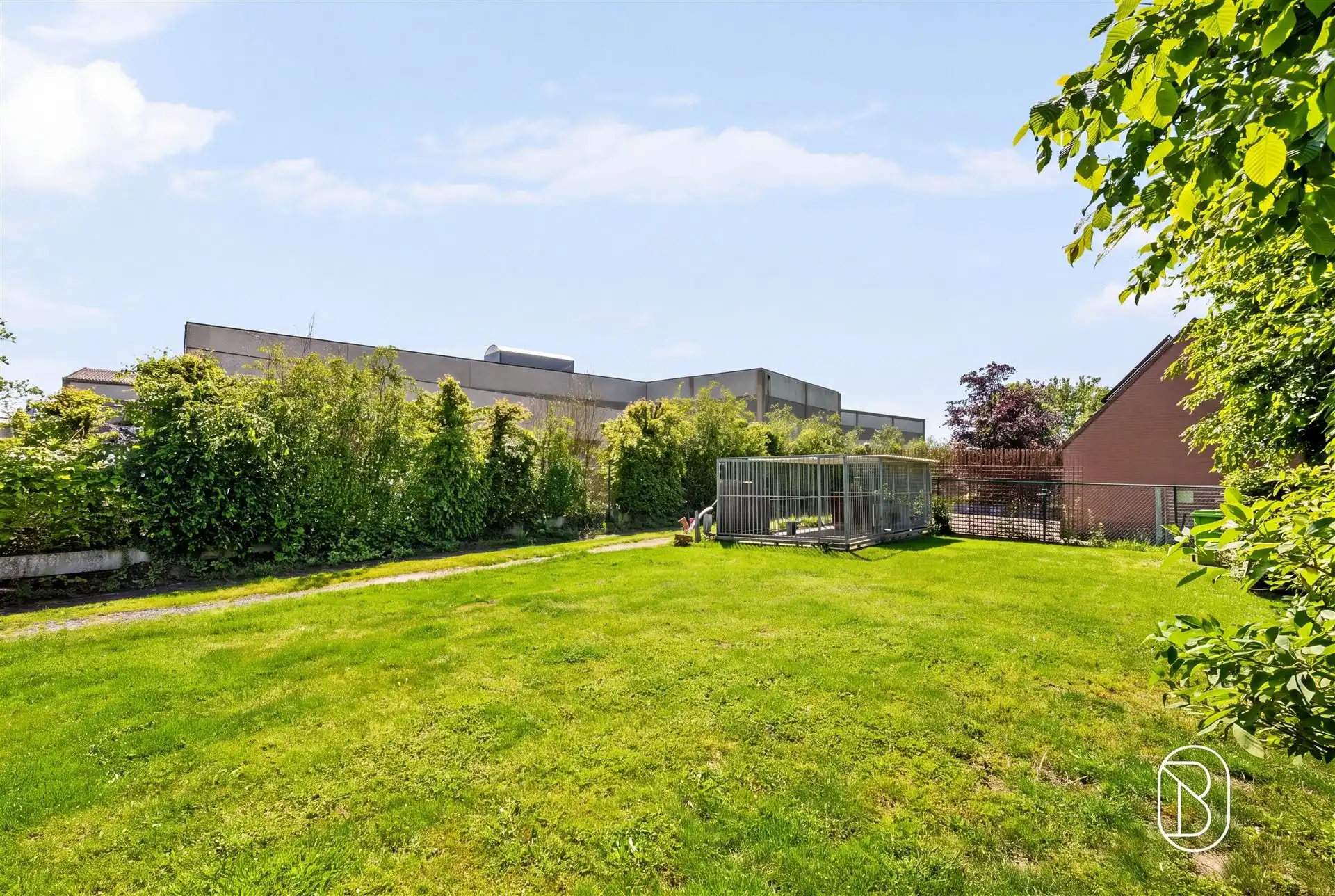 Grote energiezuinige villa met zwemvijver en mooie tuin foto 7