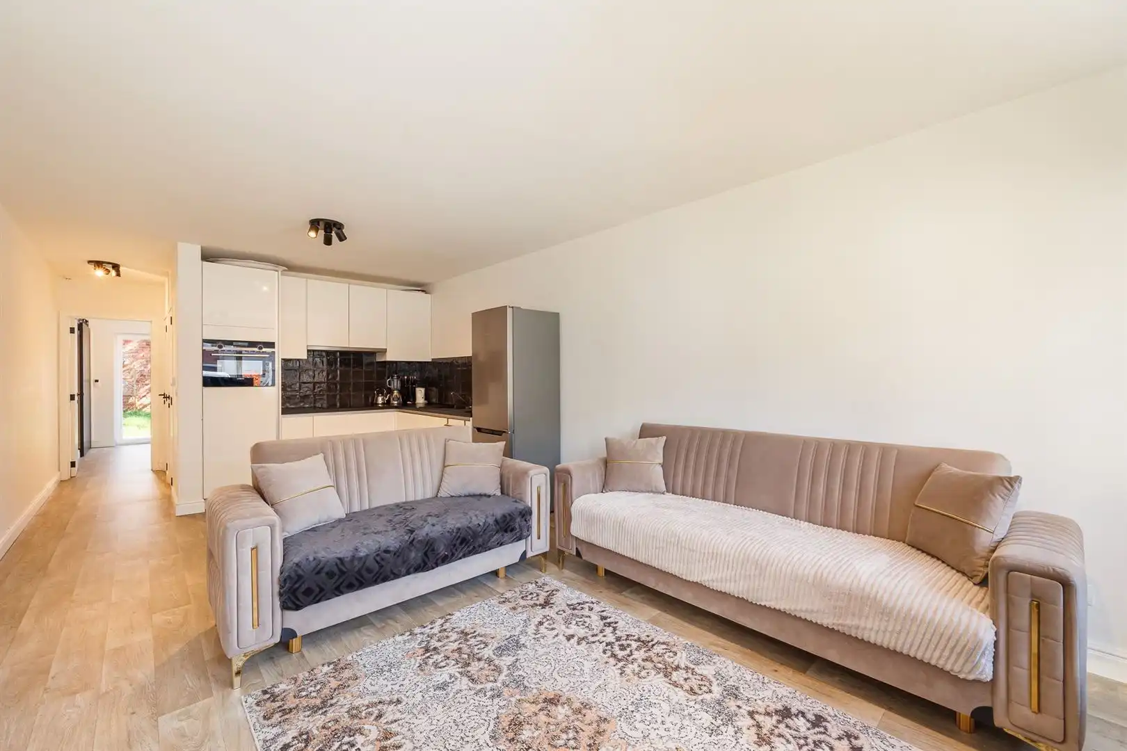 Opbrengsteigendom met 3 APP te Distelhoek foto 12