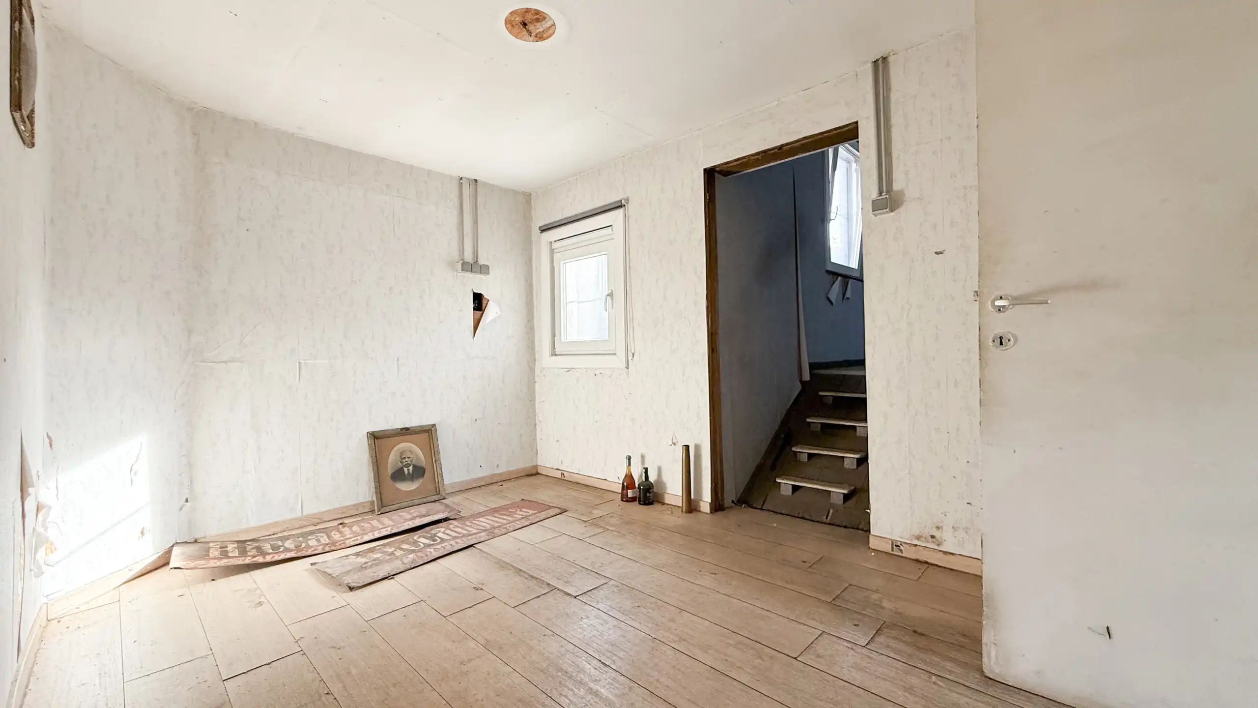 Te  renoveren HOB met veel mogelijkheden! foto 10