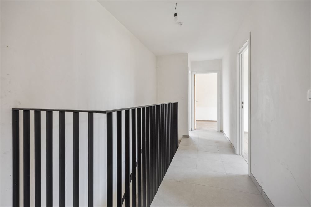 Ruimte, licht en een eigen stukje groen in hartje Heers foto 13