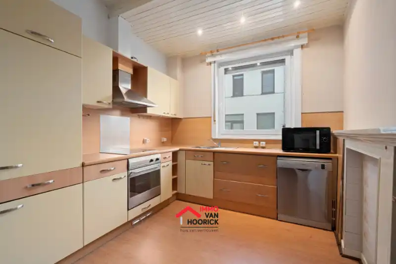 Instapklare woning 1 slaapkamer met stadstuintje. foto 6