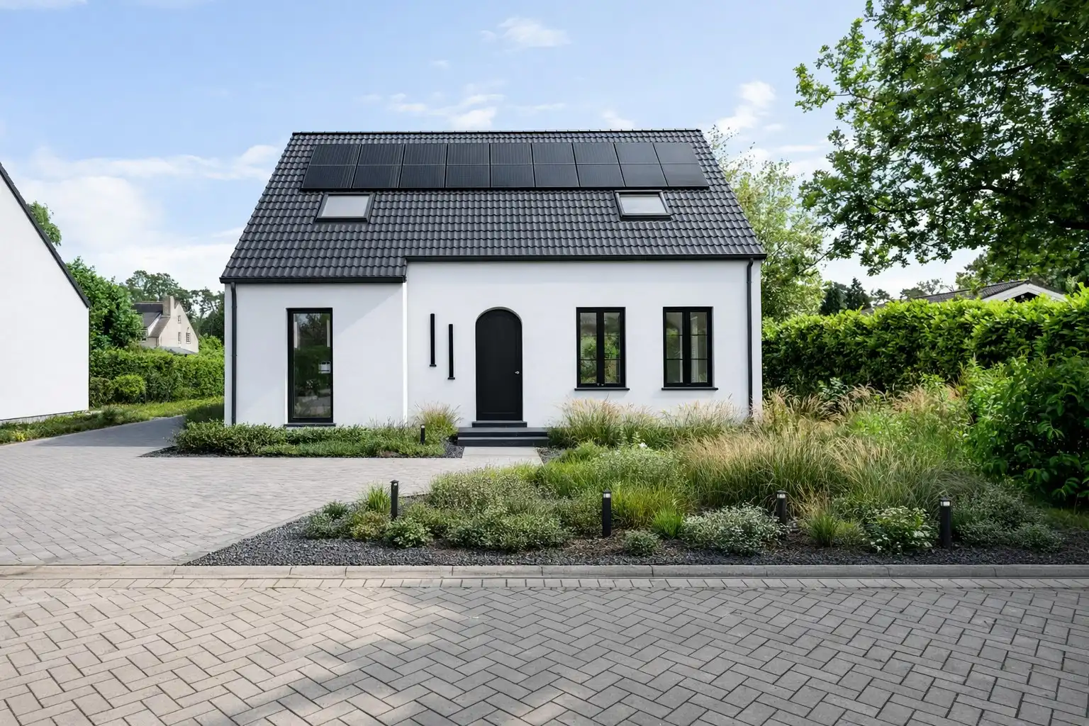 Nieuwbouwwoning in een rustige woonwijk foto 2