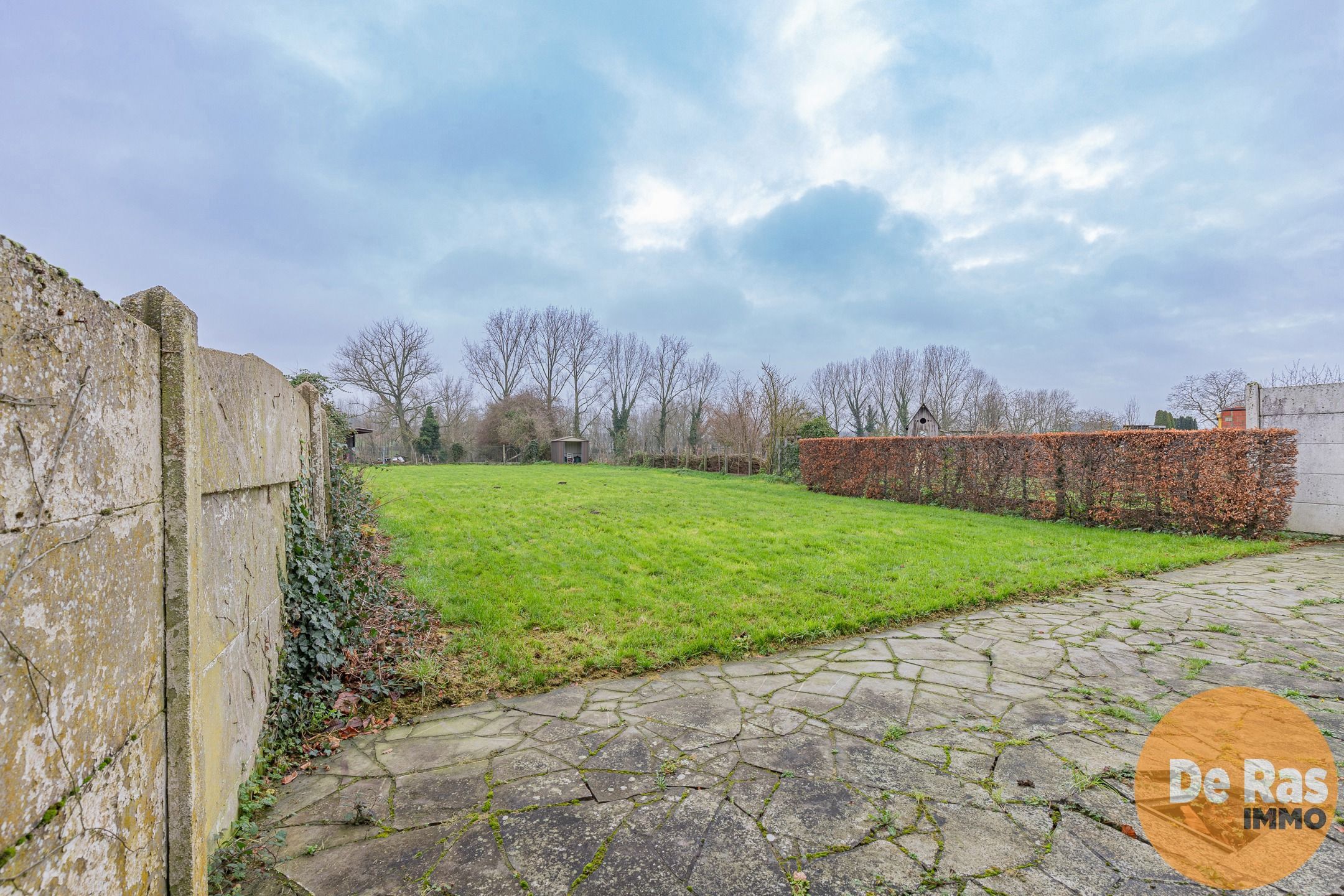 HERZELE - Goed onderhouden gezinswoning met ruime tuinzone foto 17