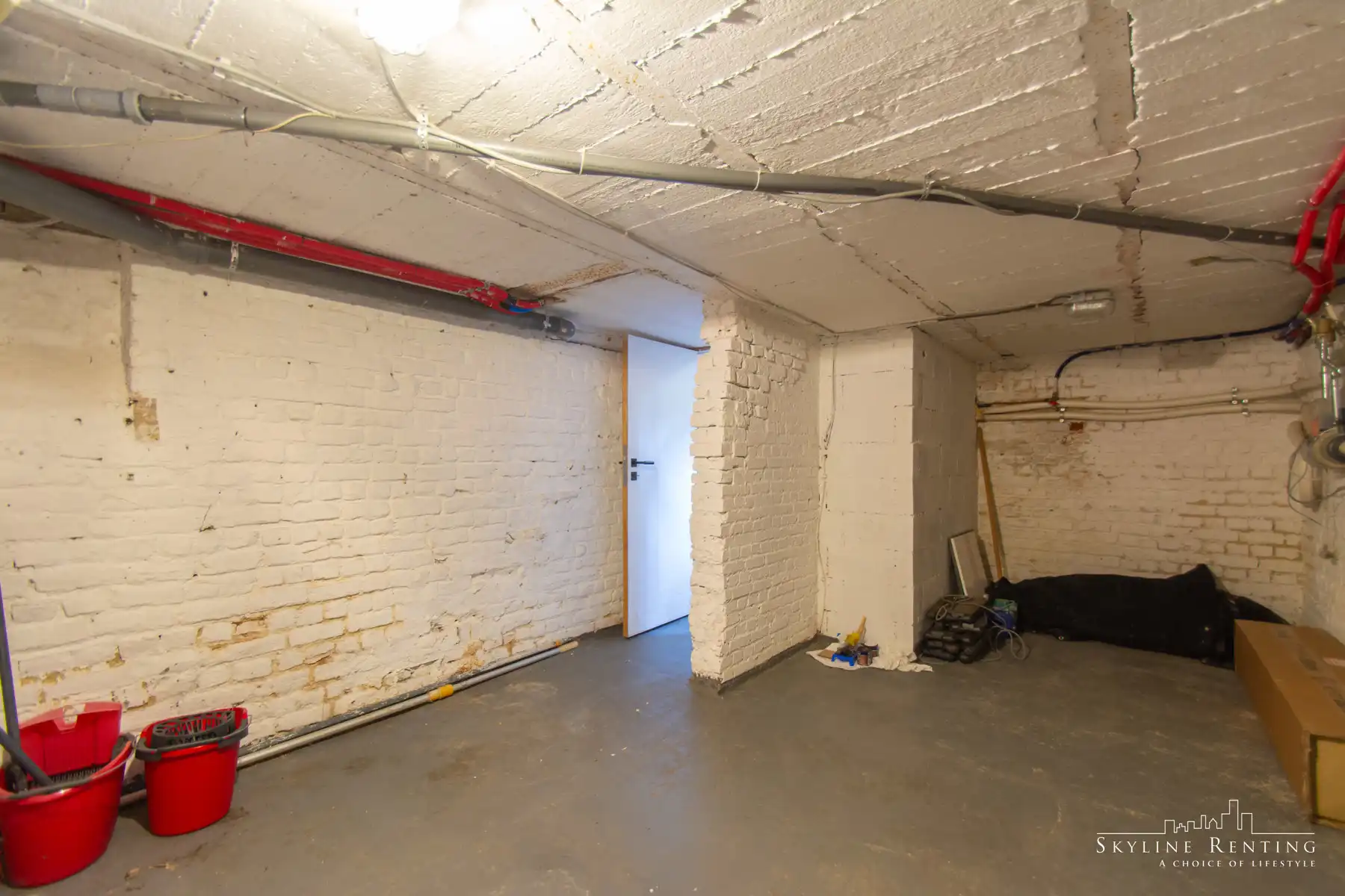Gemeubeld duplex huis met tuin & privézwembad in Elsene foto 22