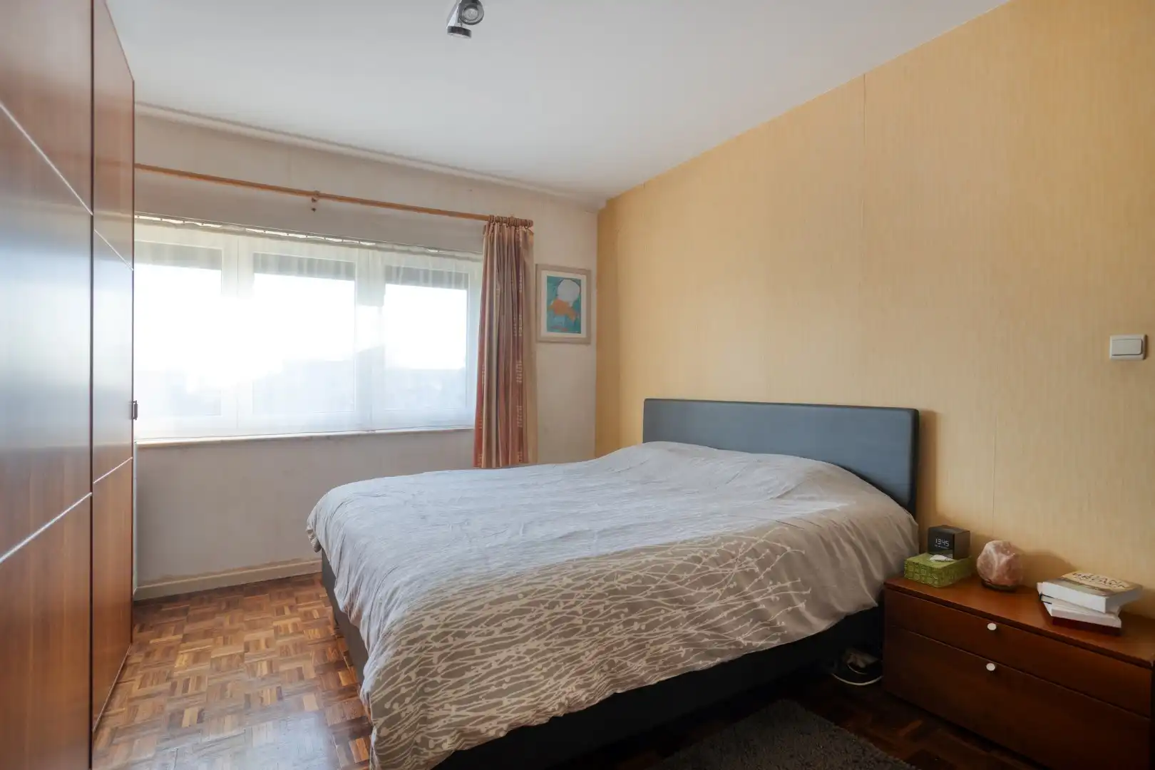 Ruime bel-etage woning met tuin, garage en 3 slaapkamers in Dilbeek  foto 11