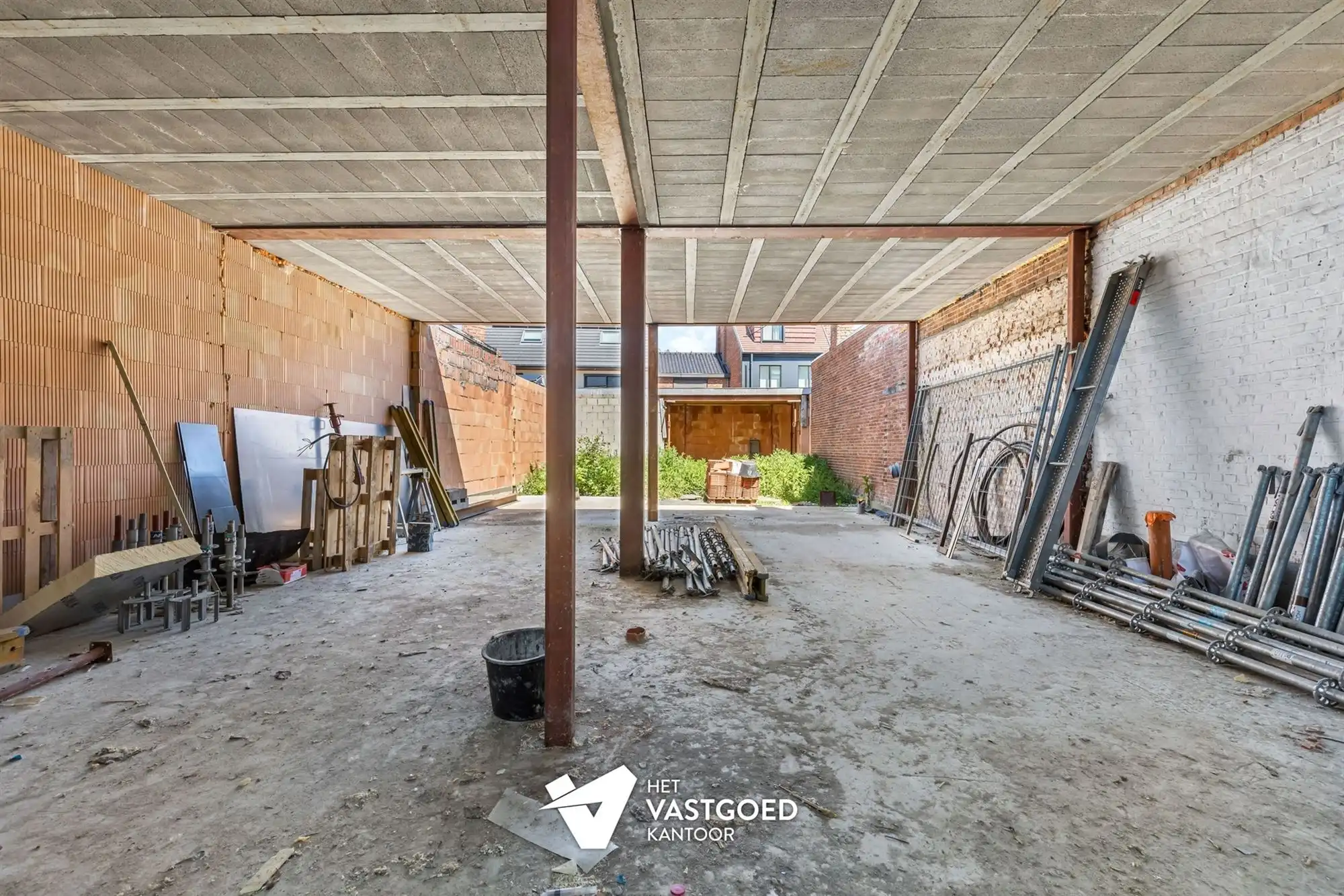 ZEER INTERESSANT INVESTERINGSPROJECT VAN EEN REEDS GESTRIPTE WONING TE HASSELT CENTRUM foto 8