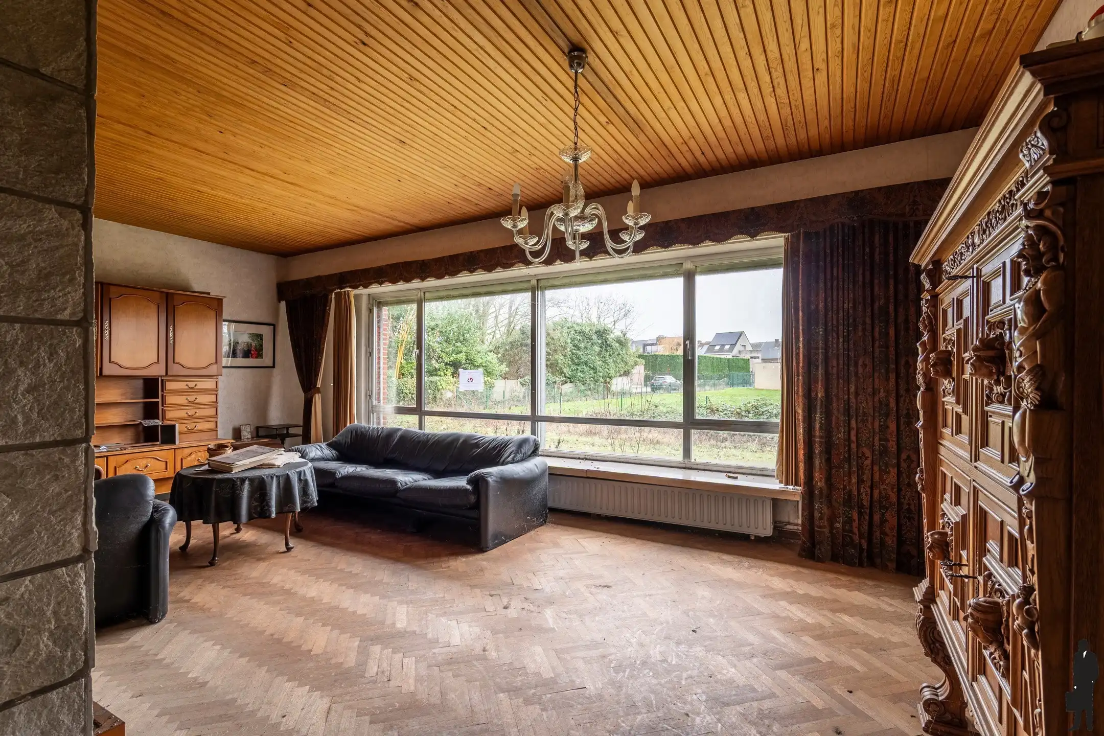 Unieke renovatiekans pal in het centrum van Aartselaar foto 7