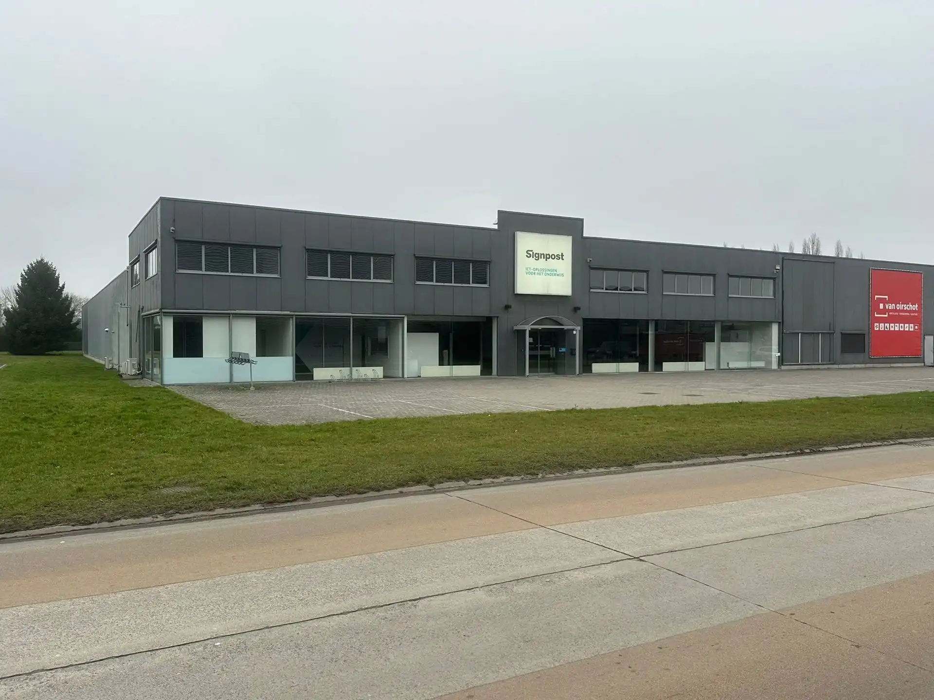 Bedrijfsvastgoed te huur Wolfsakker 5 - 9160 Lokeren