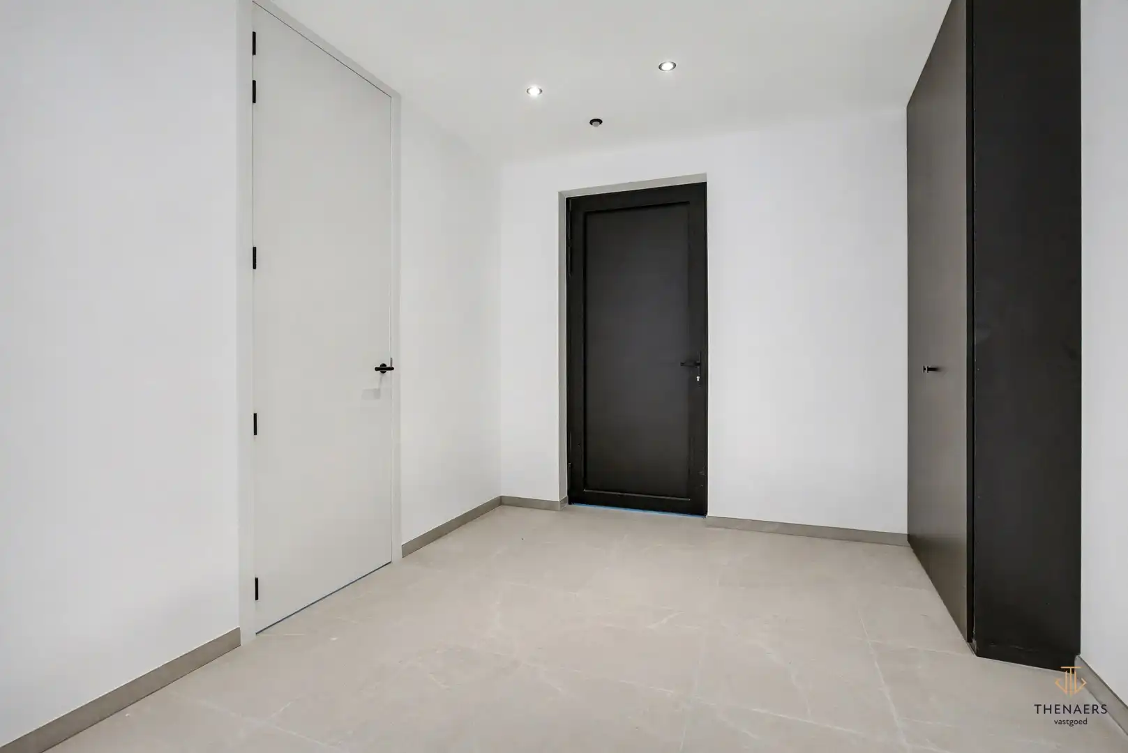 Nieuwbouwwoning met 3 slaapkamers en luxueuze afwerking. foto 13