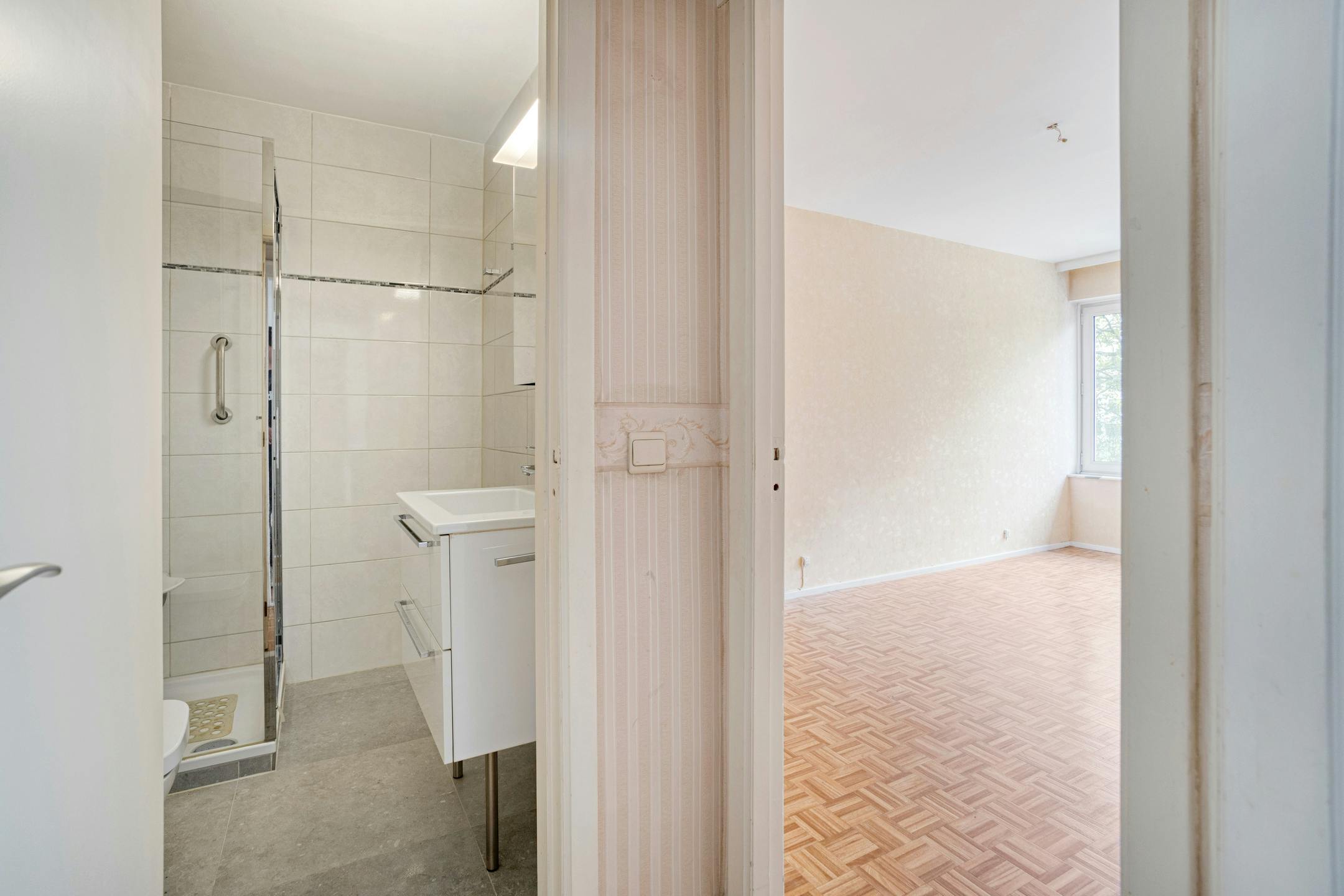 Appartement met 1 slaapkamer en garage te koop in Hoboken foto 6