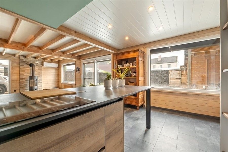 CHARMANTE OPEN BEBOUWING MET ZONNEPANELEN IN LINTER foto 11