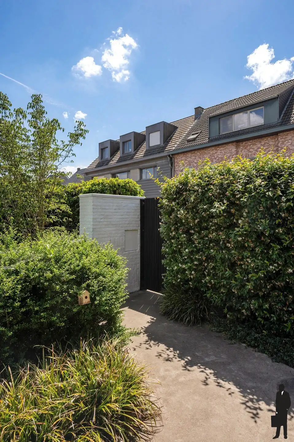 Moderne architecturale woning, gerenoveerd door Studio Noord, met oog voor detail en authenticiteit foto 38
