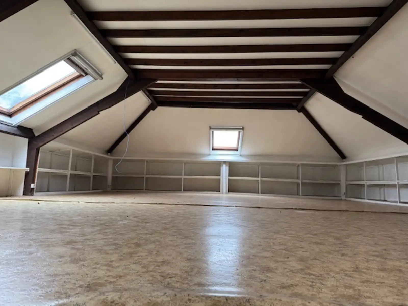 Zeer ruime woning foto 2