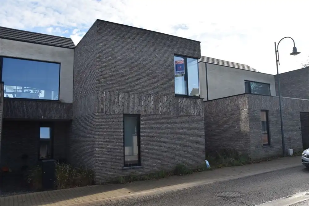 Moderne woning in rustig dorp foto 14