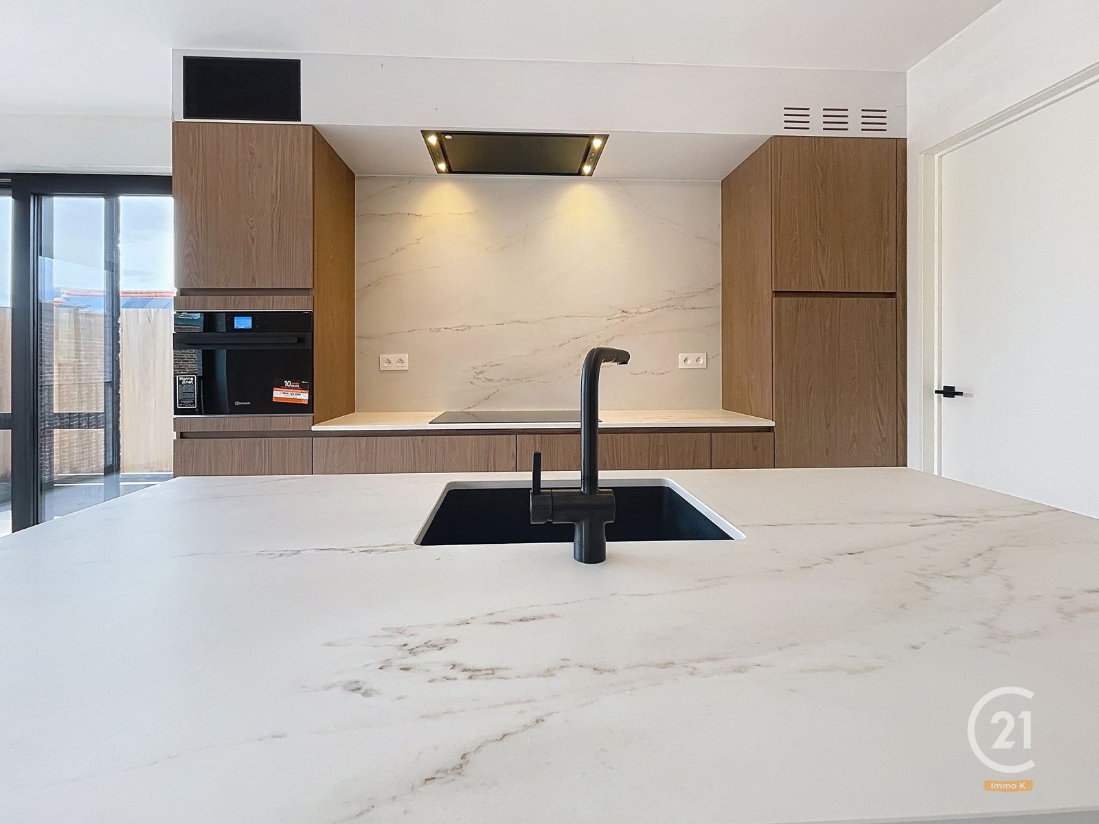 Nieuwbouw duplex met 4 slpks, terras, tuin en staanplaats foto 11