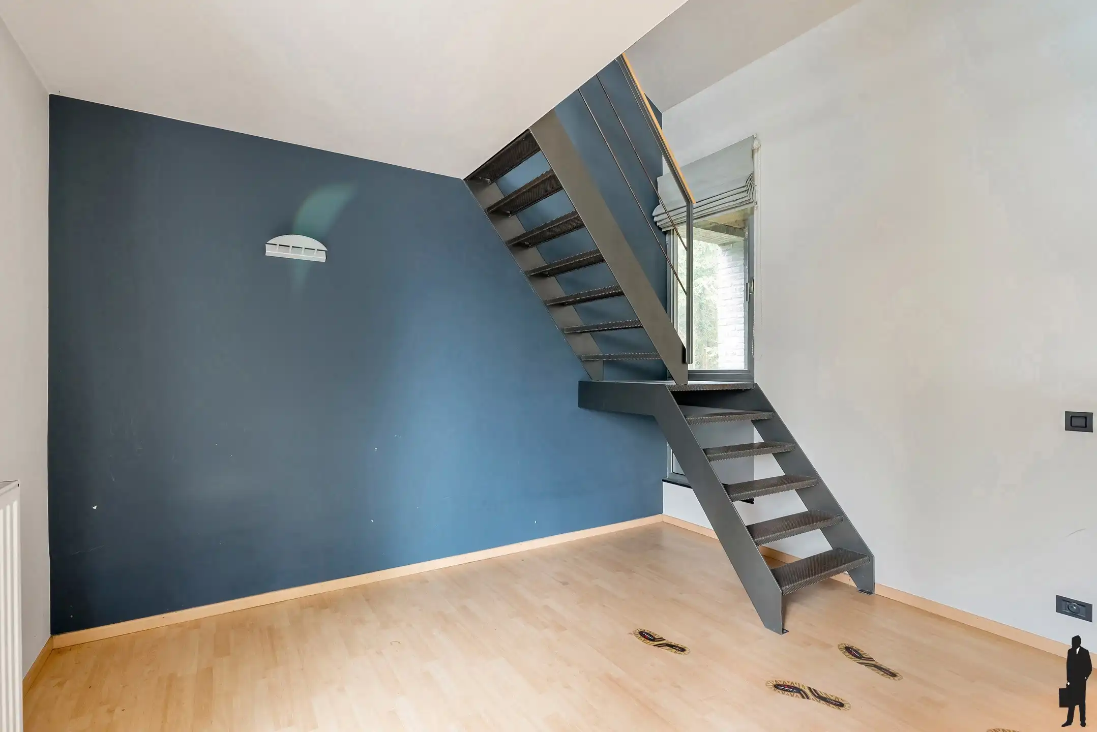 Moderne woning op perceel van ca. 3.500m² foto 20