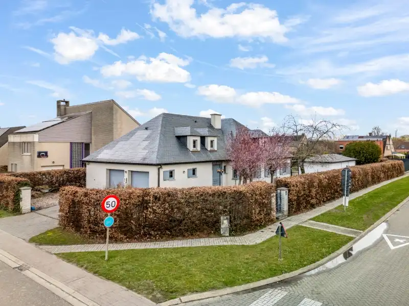 Luxueuze villa met 4 slaapkamers, prachtige tuin en hoogwaardige afwerking in Tildonk foto 3
