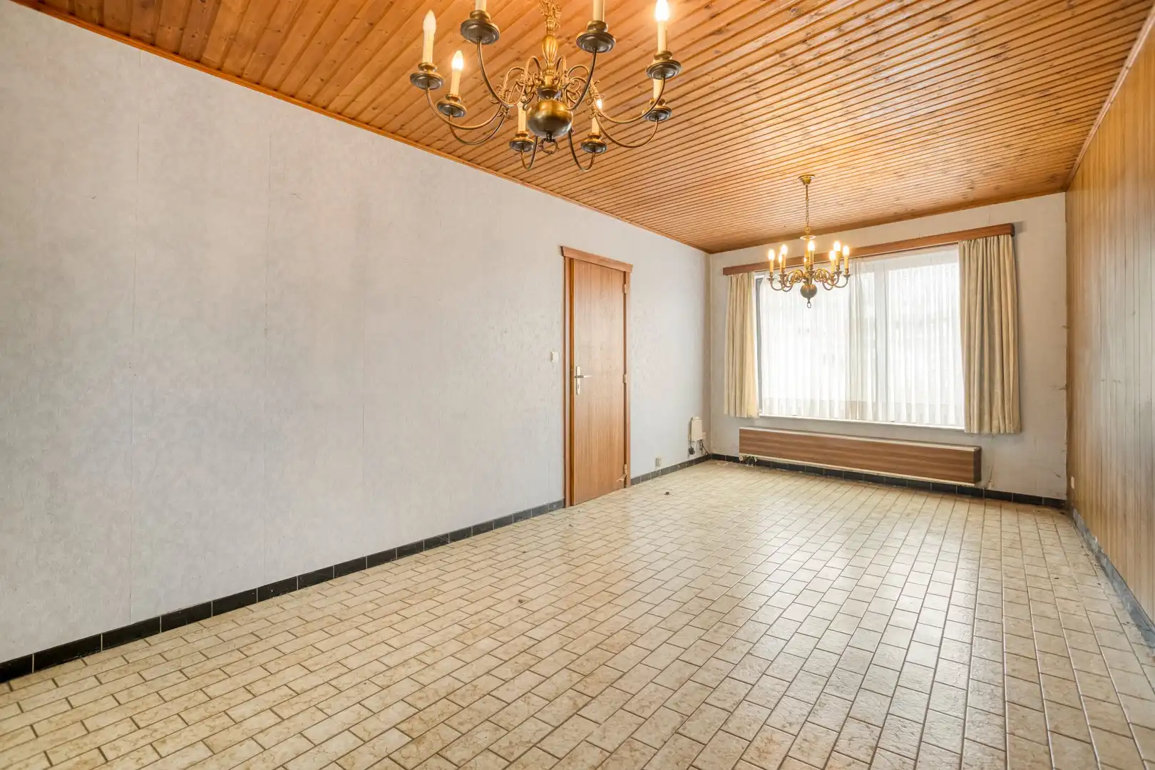 Te verbouwen opbrengsteigendom met twee vergunde appartement foto 11