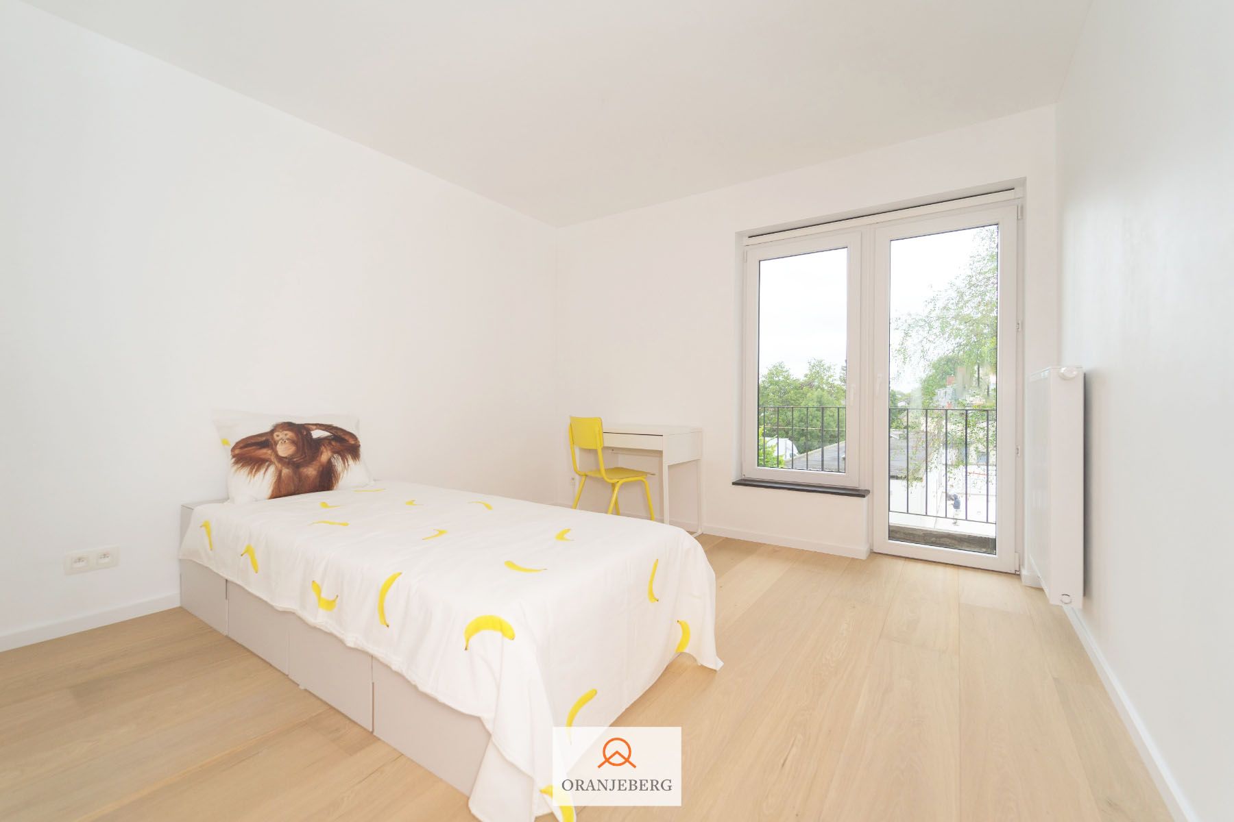 Zonnig 2 slaapkamerappartement met terrasje foto 22