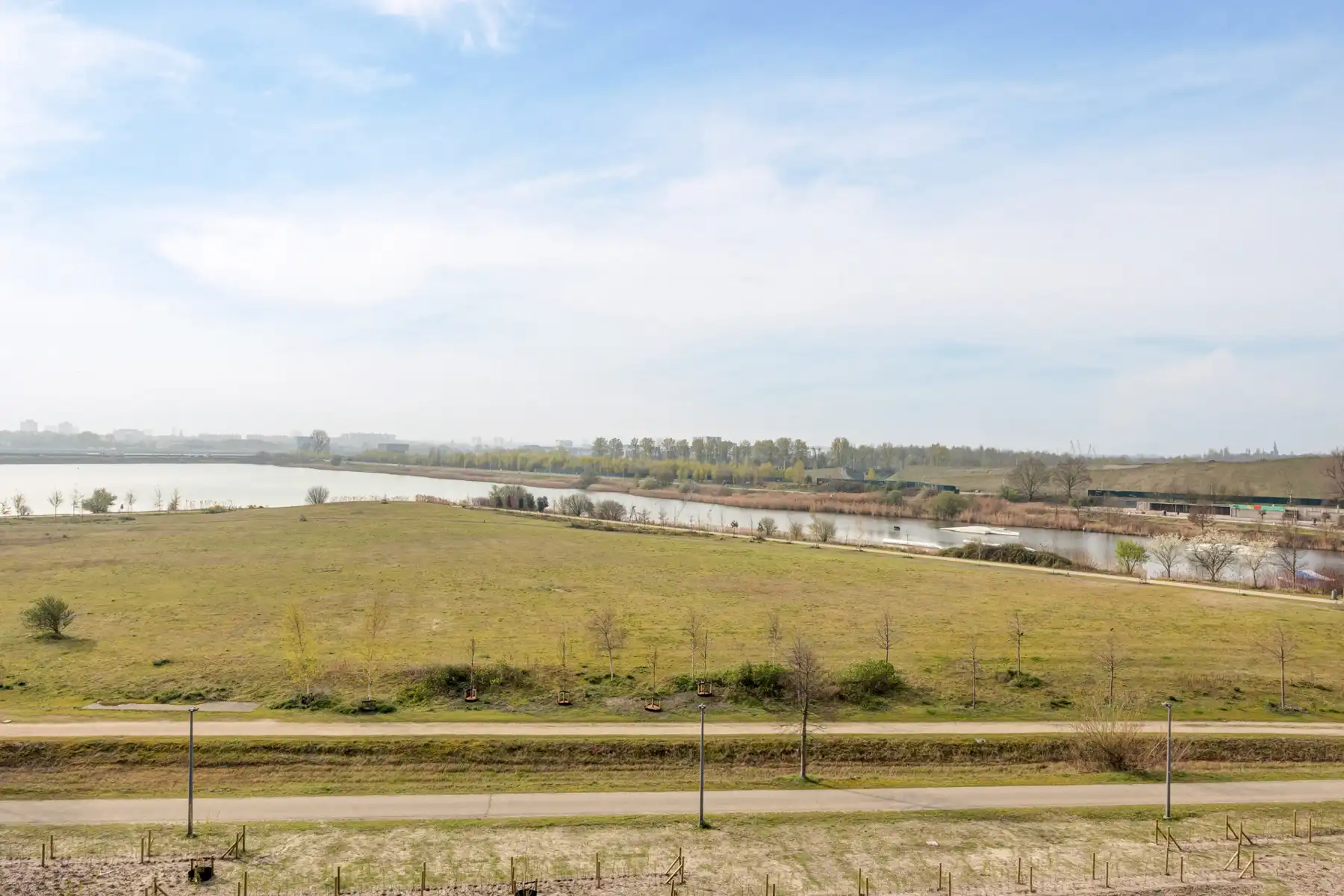 Riant nieuwbouw dakappartement met prachtig uitzicht  foto 3