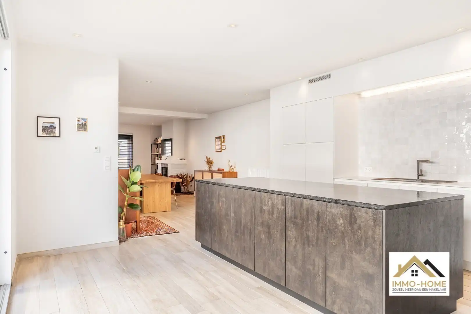 Ruim drie slaapkamers gelijkvloersappartement / bungalow foto 5