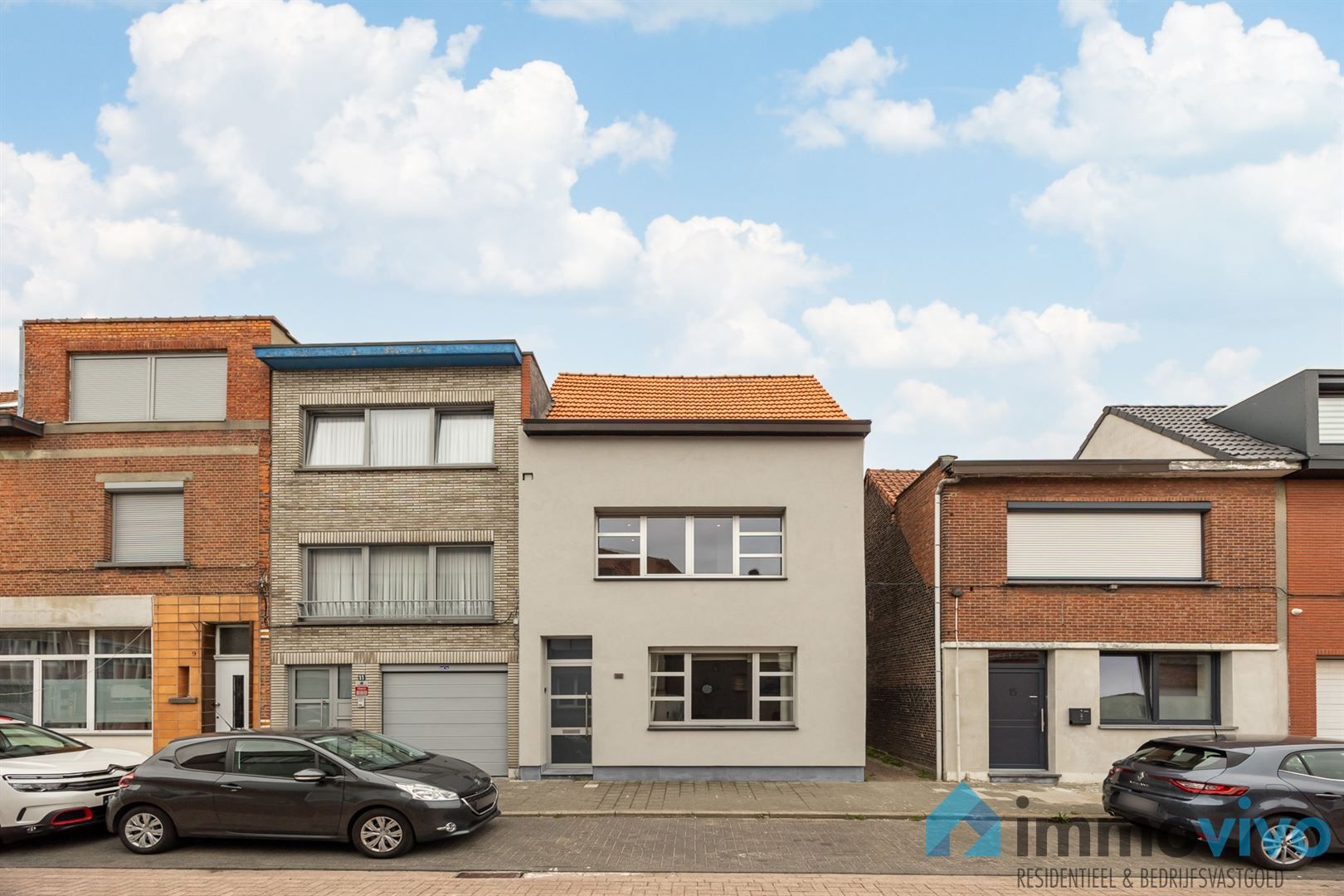 Ruime en energiezuinige woning met 3 slaapkamers, uitbreidbaar tot 5. foto {{pictureIndex}}