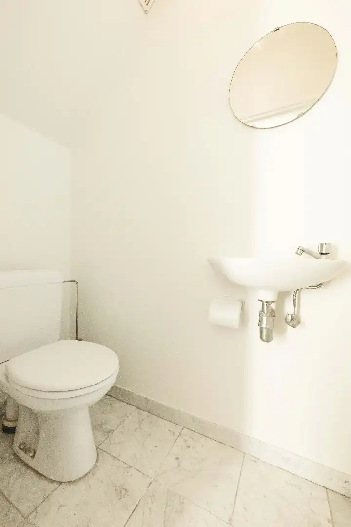 INSTAPKLAAR APPARTEMENT (146 m²) MET 3 SLPKS | STAANPLAATS + BERGING foto 10