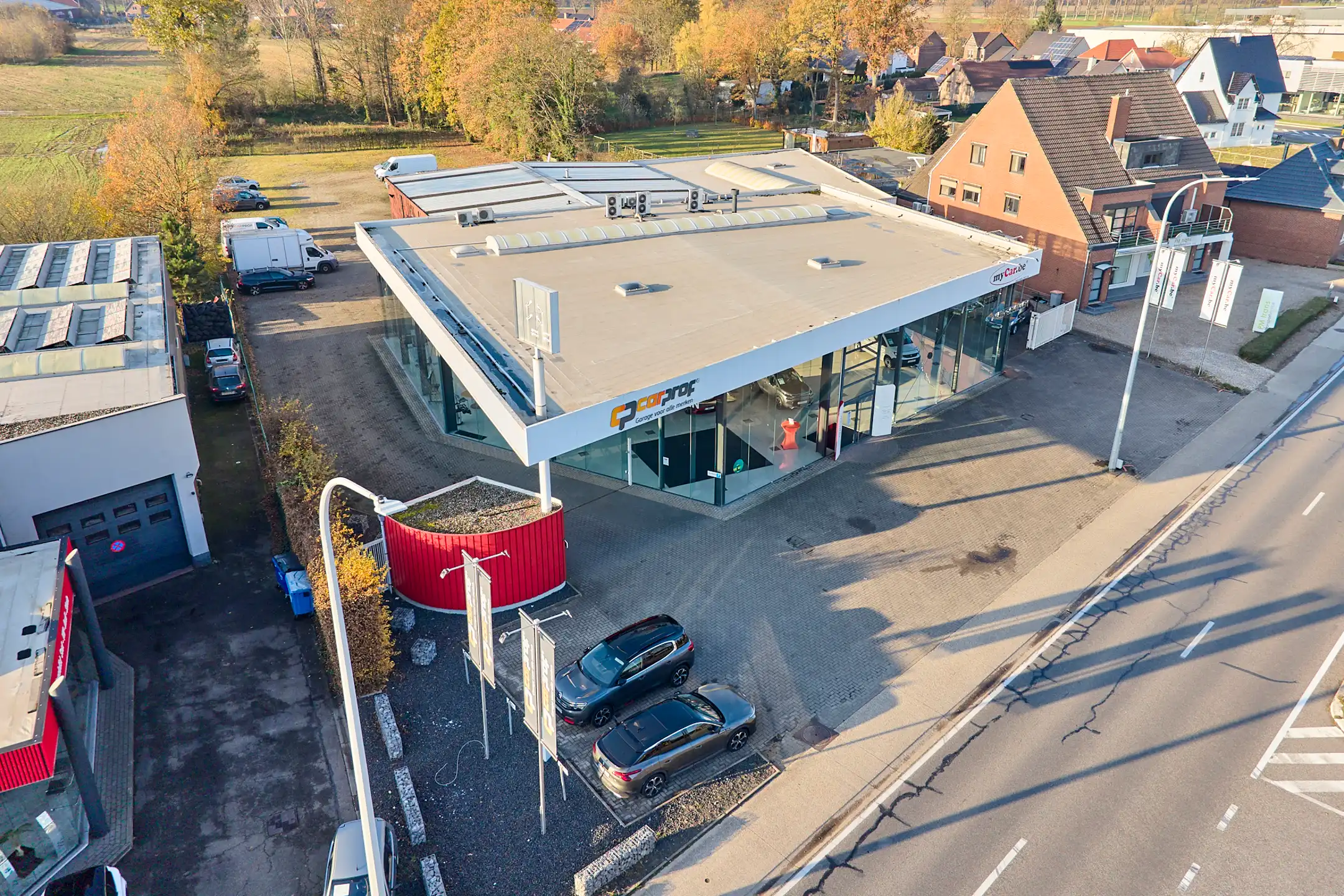 Te koop: commercieel gebouw in Maasmechelen foto 3