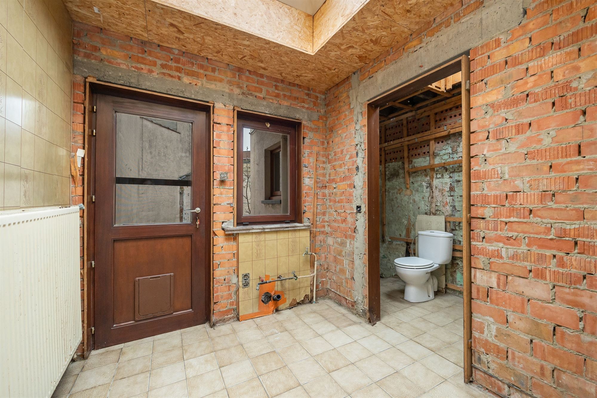 Te renoveren woning met 2 slaapkamers in Mechelen foto 9