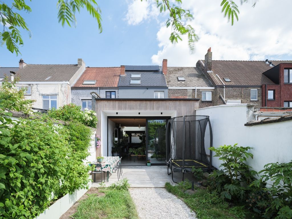 Gentbrugge – Charmante interbellumwoning met tuin en EPC A-score foto 4