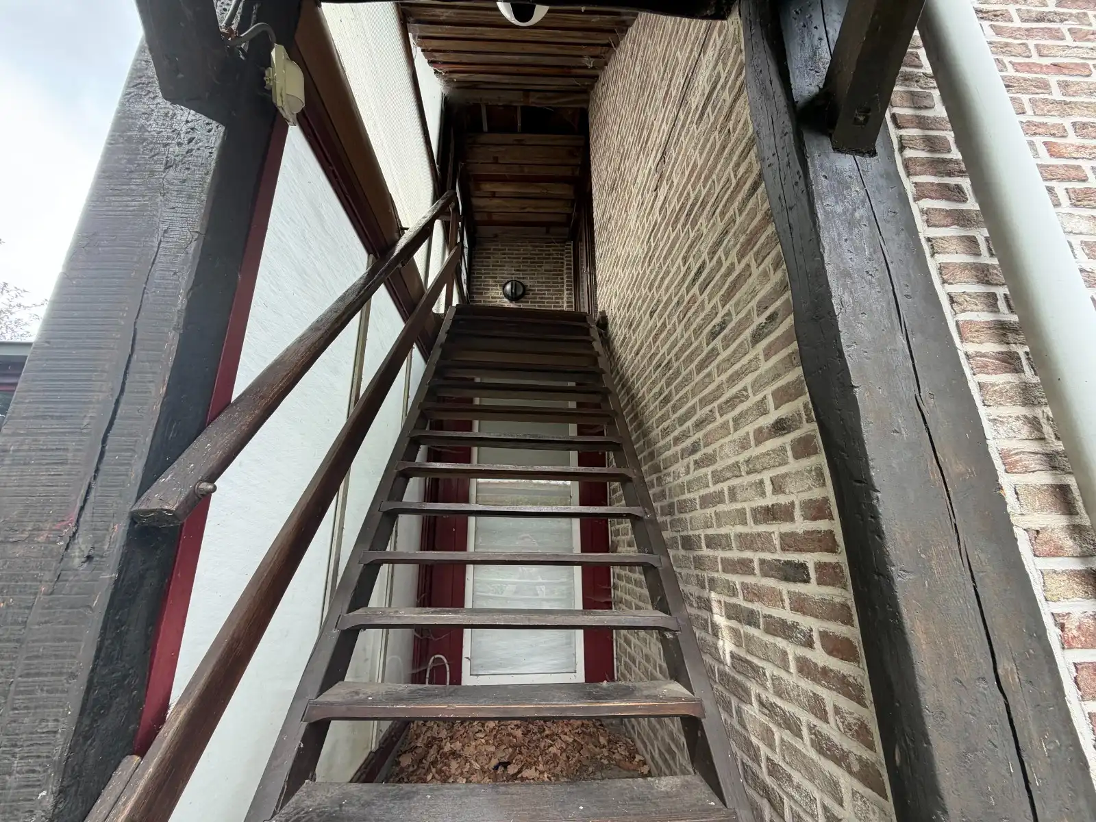 VEELZIJDIGE LANDELIJKE WONING OP 1.170 M² MET TAL VAN MOGELIJKHEDEN! foto 33