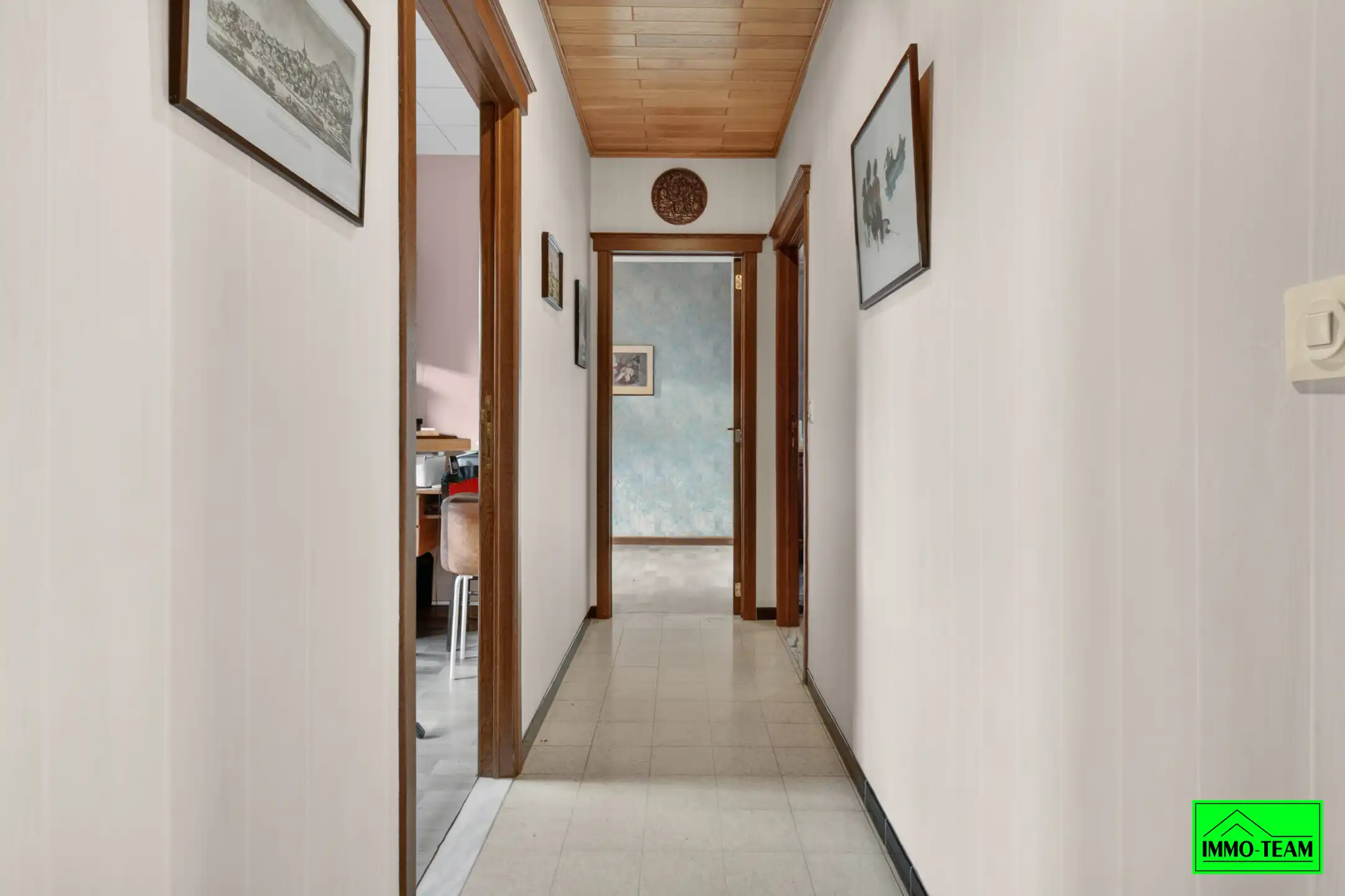 Bungalow met 3 slaapkamers in rustige woonwijk  foto 10